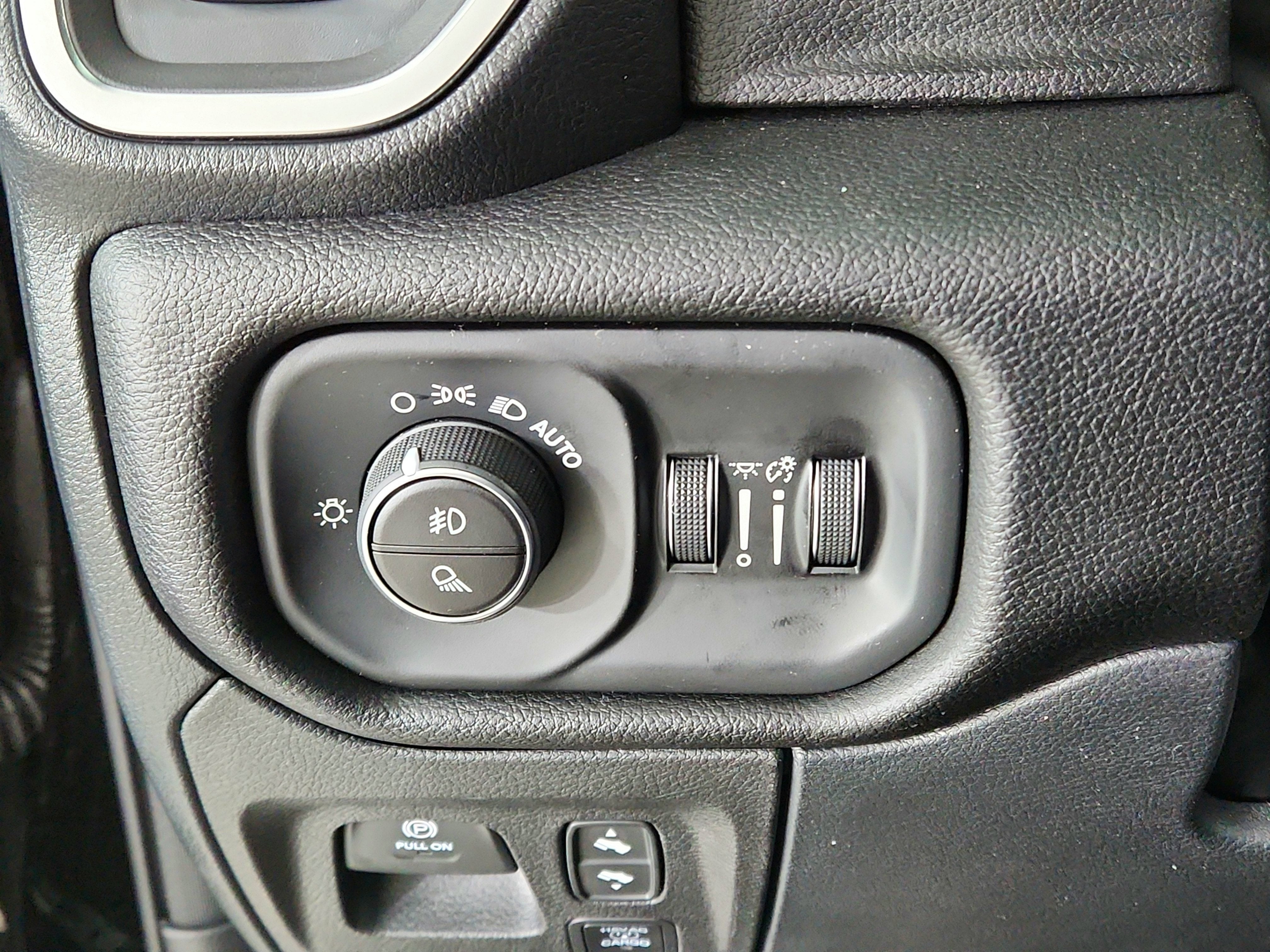 2026 RAM Ram 1500 RAM 1500 BIGHORN/LONESTAR CREW 4X4 (144.5 IN WB 5 FT 7 IN BOX)