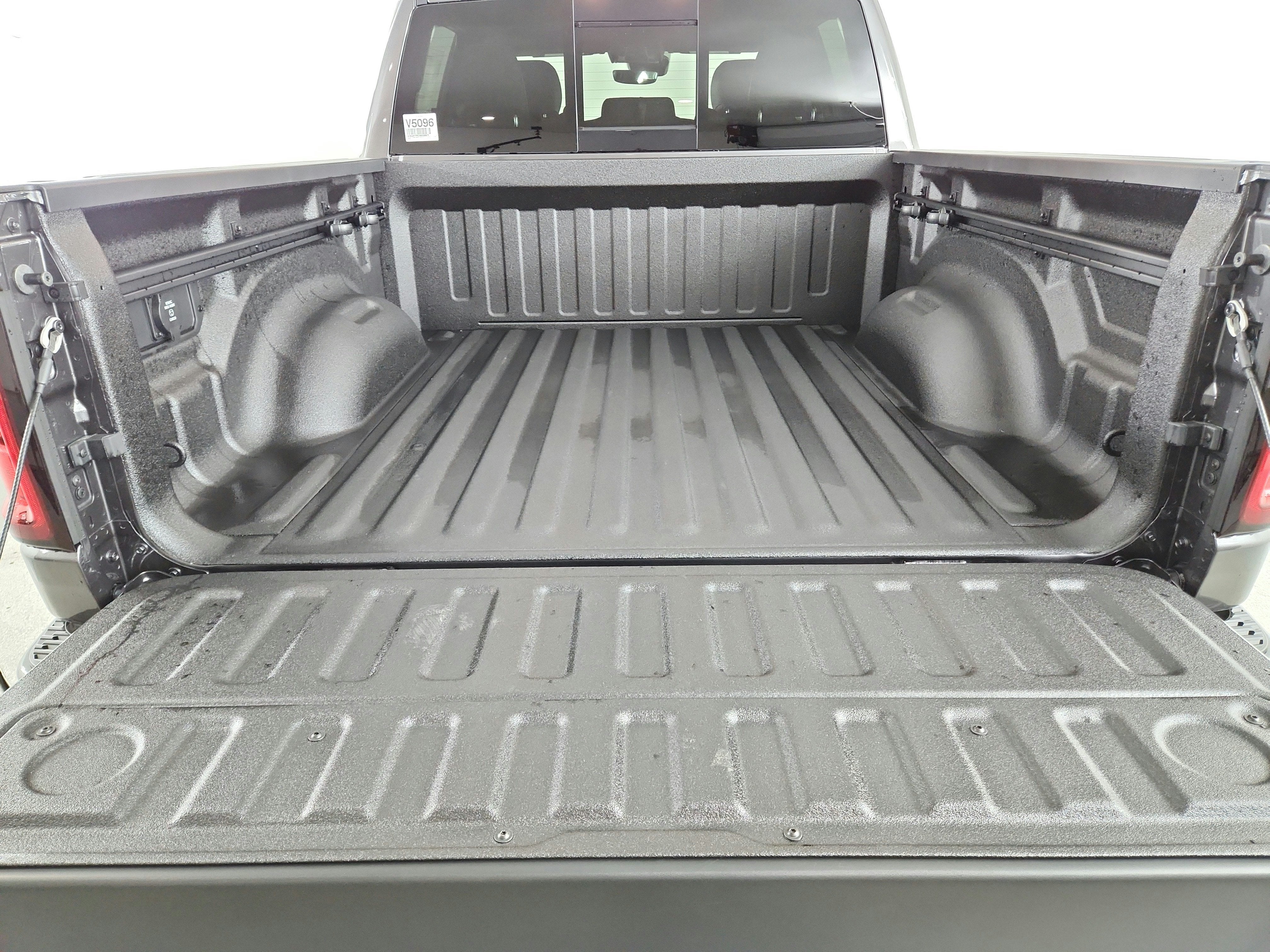 2027 RAM Ram 1500 Big Horn 4x4 Crew Cab 5'7" Box