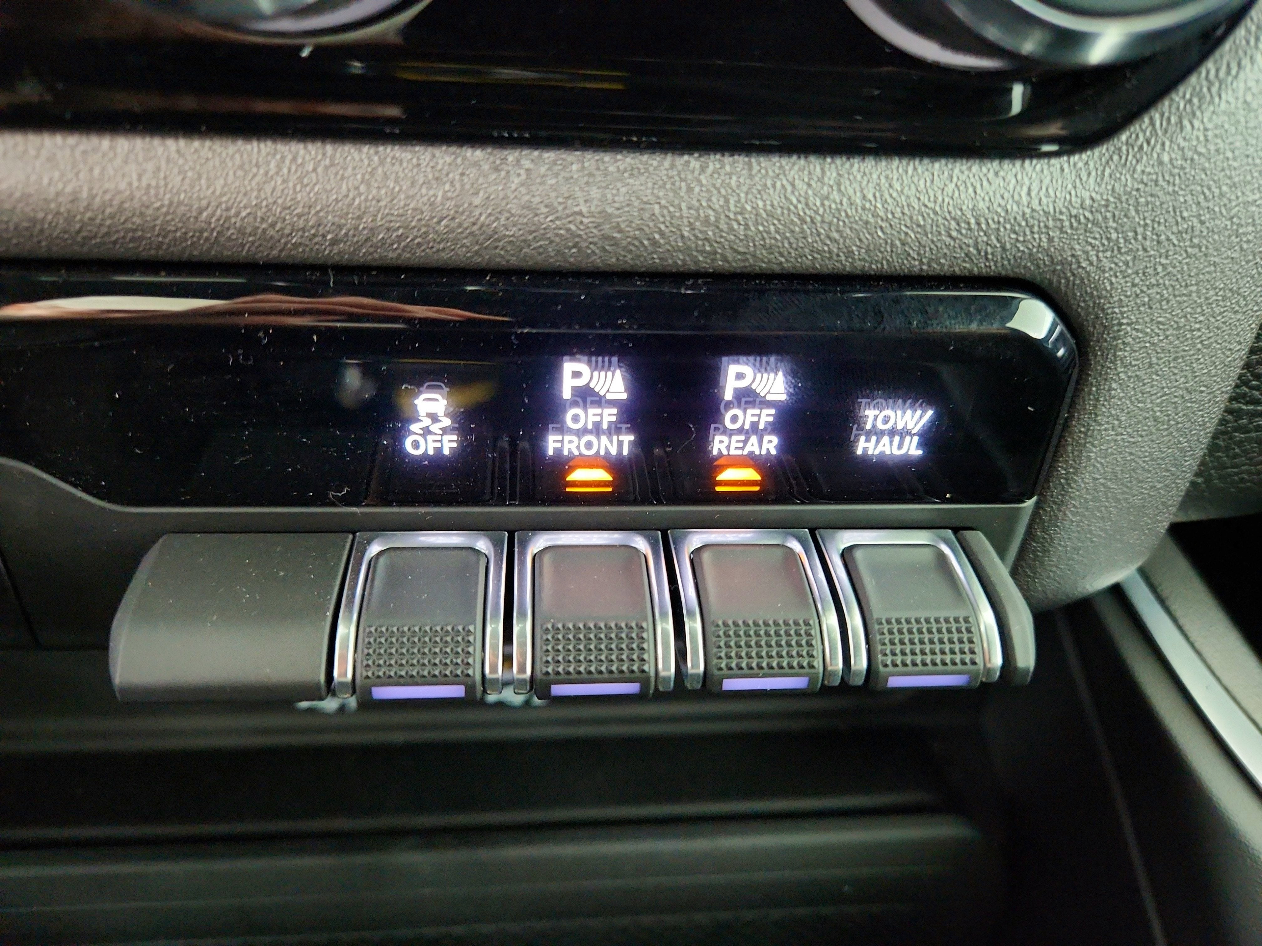 2026 RAM Ram 1500 RAM 1500 BIGHORN/LONESTAR CREW 4X4 (144.5 IN WB 5 FT 7 IN BOX)