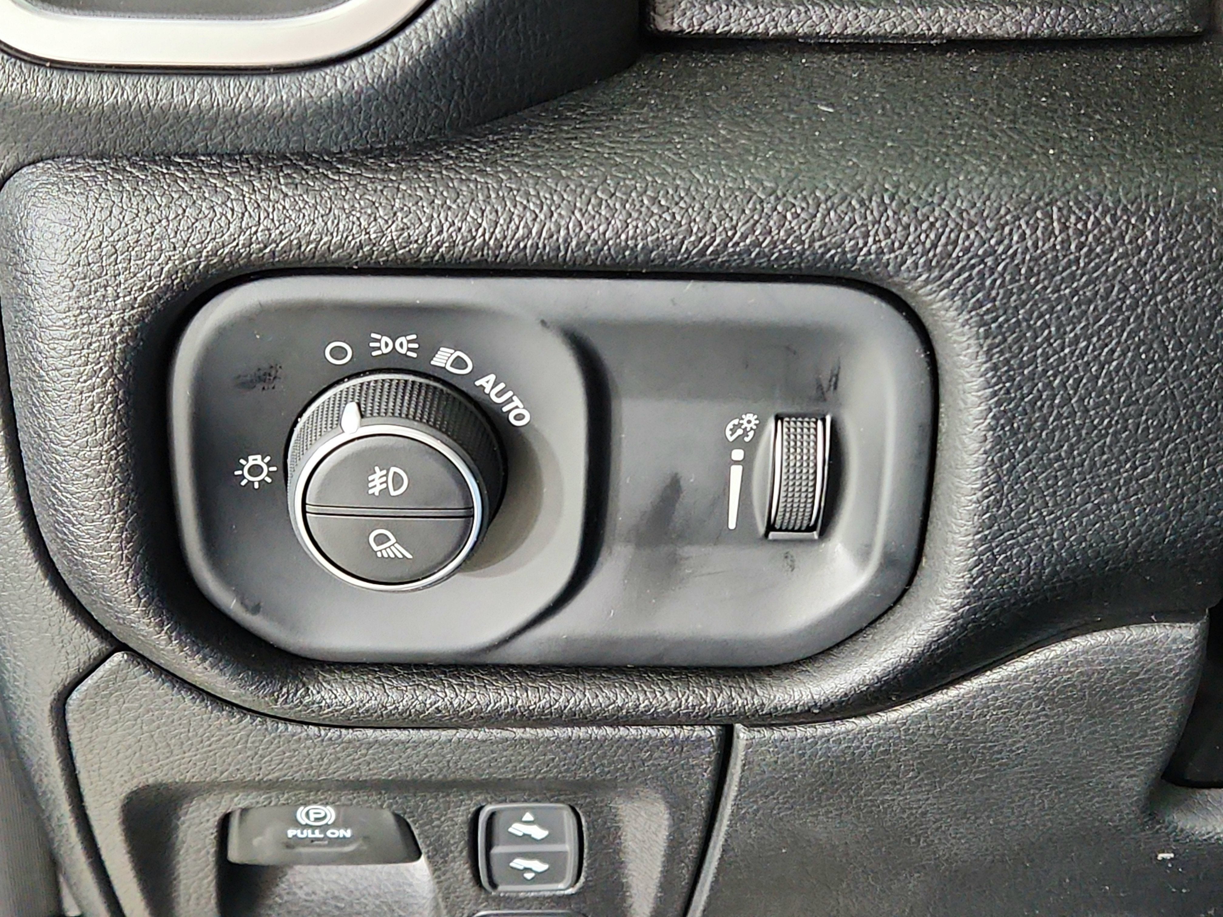 2026 RAM Ram 1500 RAM 1500 BIGHORN/LONESTAR CREW 4X4 (144.5 IN WB 5 FT 7 IN BOX)