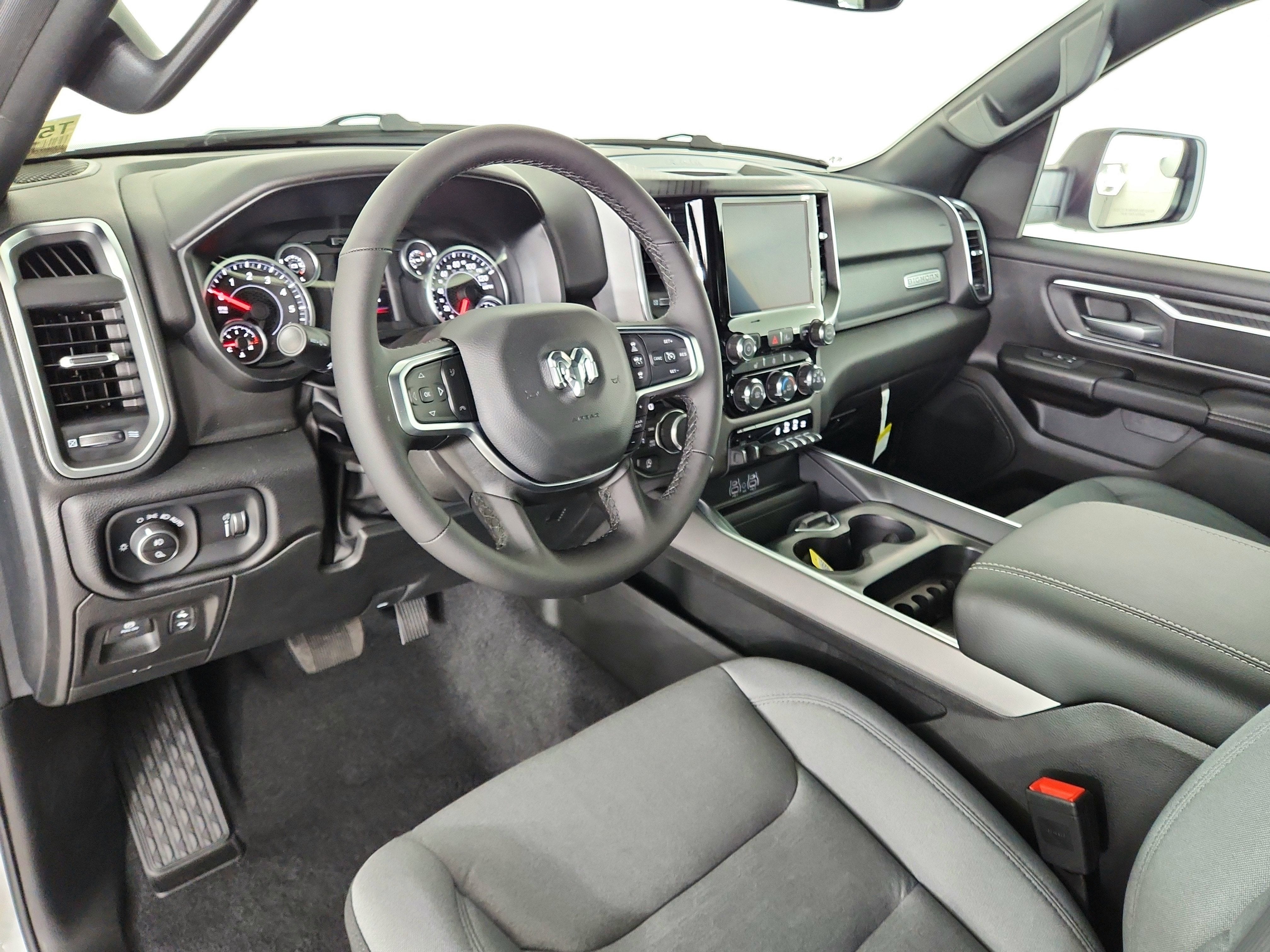 2026 RAM Ram 1500 RAM 1500 BIGHORN/LONESTAR CREW 4X4 (144.5 IN WB 5 FT 7 IN BOX)