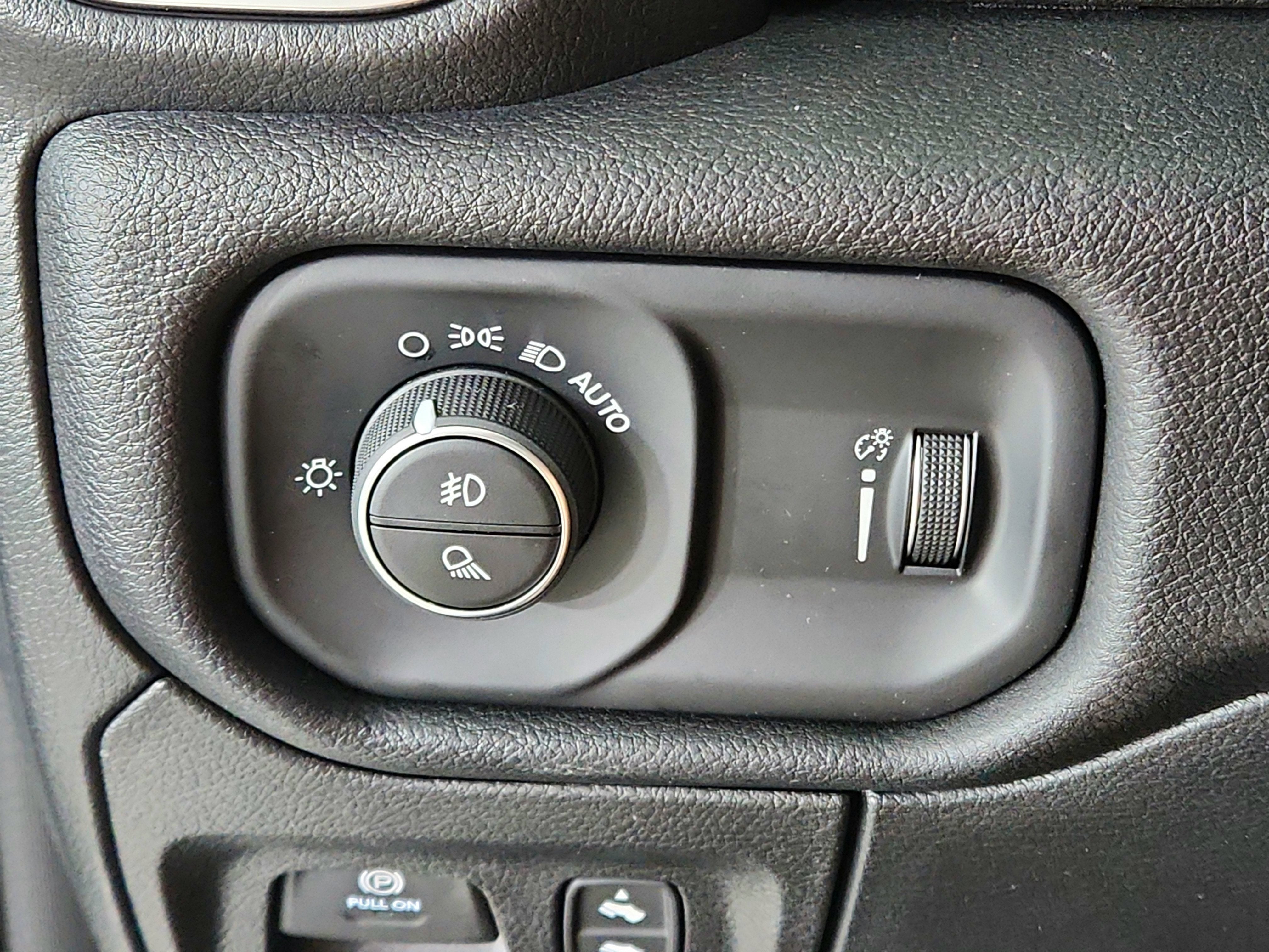 2026 RAM Ram 1500 RAM 1500 BIGHORN/LONESTAR CREW 4X4 (144.5 IN WB 5 FT 7 IN BOX)