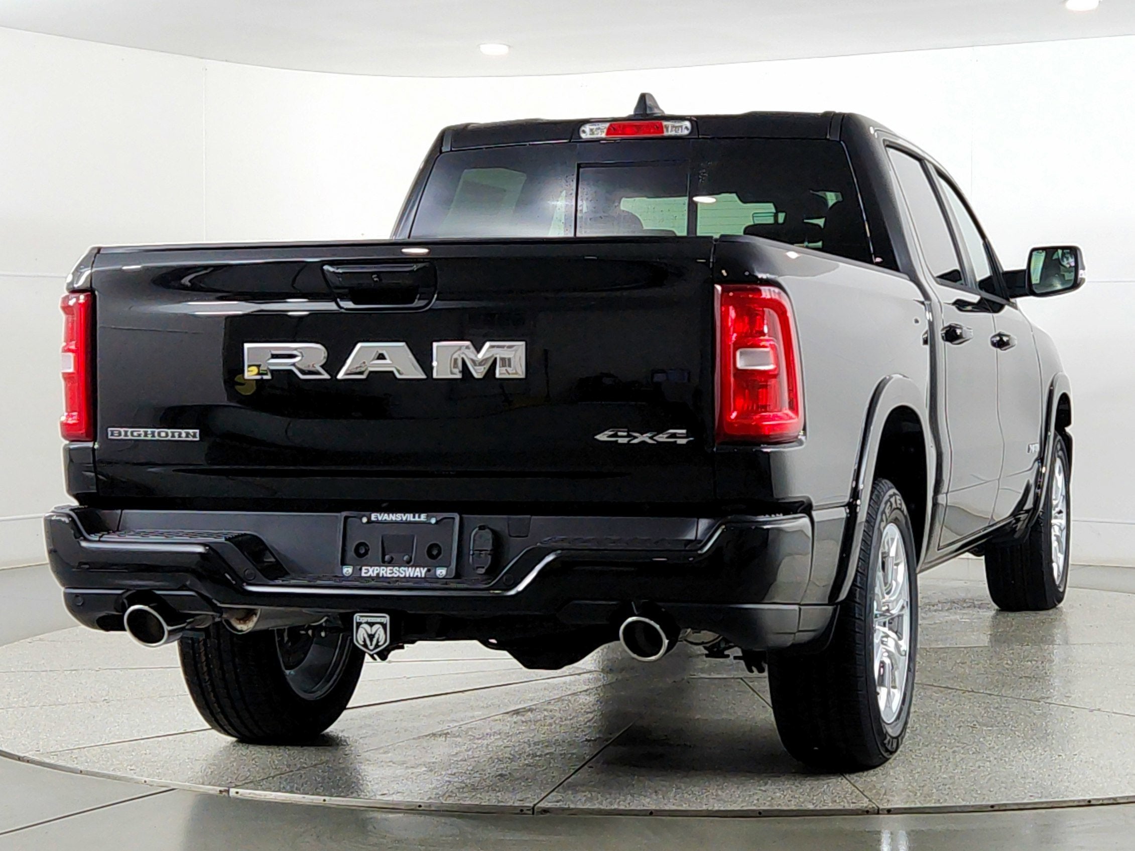 2026 RAM Ram 1500 RAM 1500 BIGHORN/LONESTAR CREW 4X4 (144.5 IN WB 5 FT 7 IN BOX)