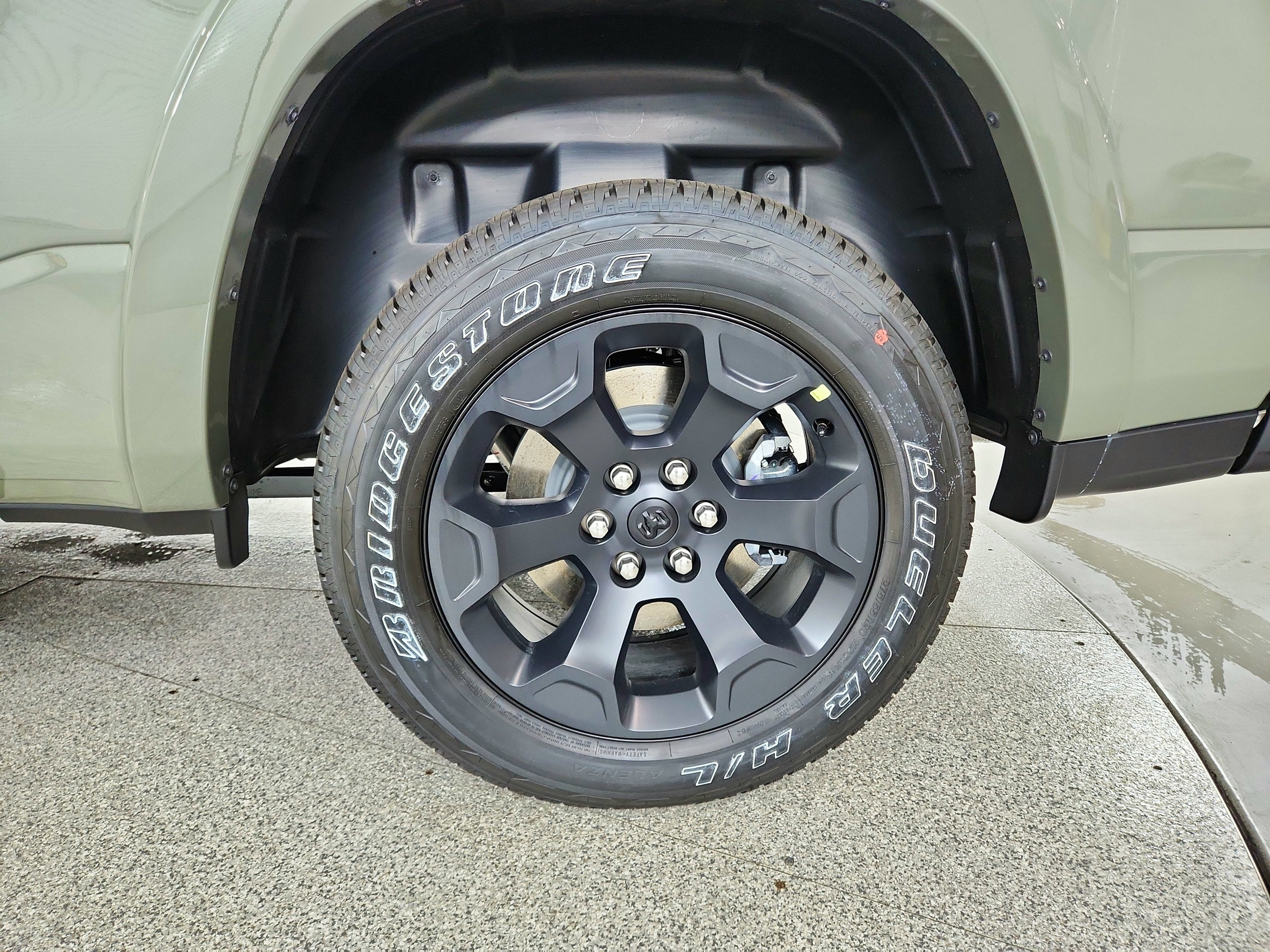 2026 RAM Ram 1500 RAM 1500 BIGHORN/LONESTAR CREW 4X4 (144.5 IN WB 5 FT 7 IN BOX)