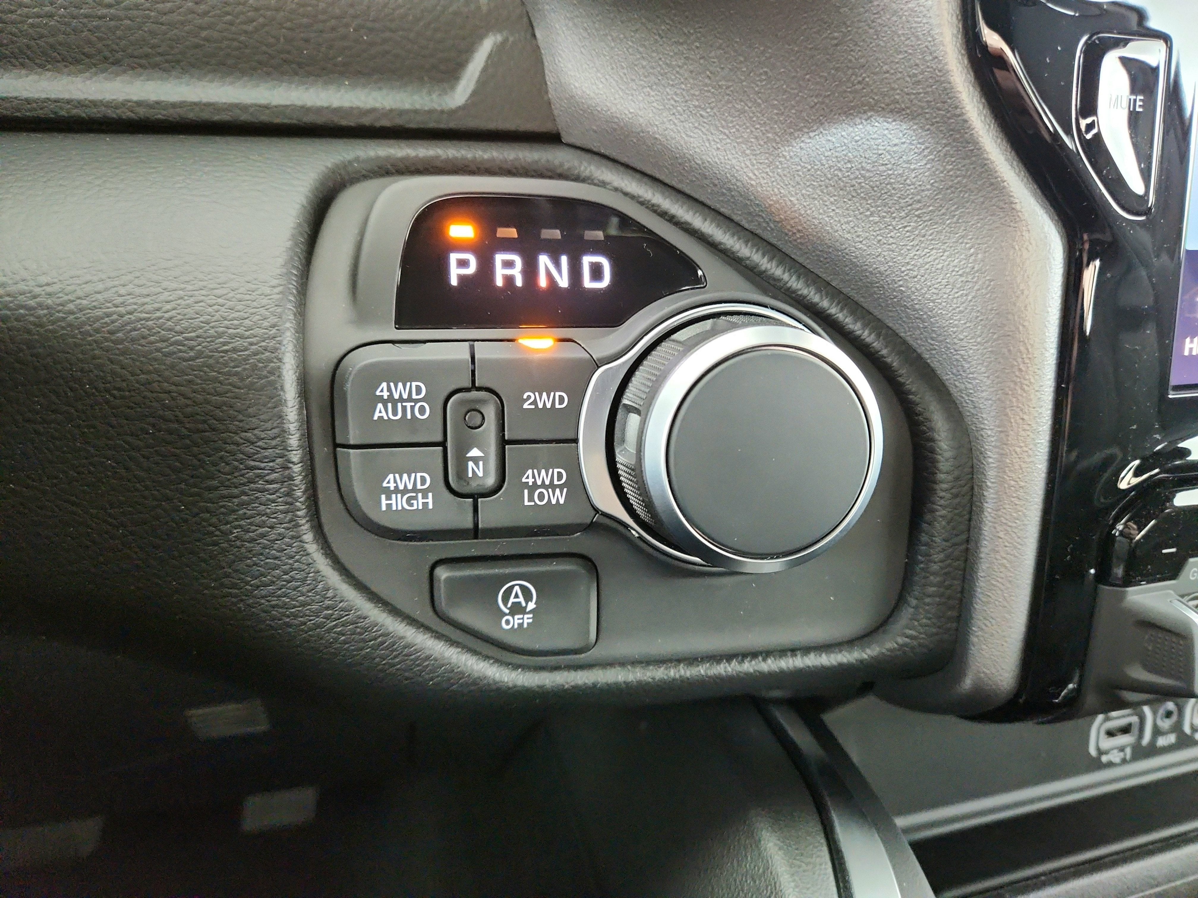 2026 RAM Ram 1500 RAM 1500 BIGHORN/LONESTAR CREW 4X4 (144.5 IN WB 5 FT 7 IN BOX)