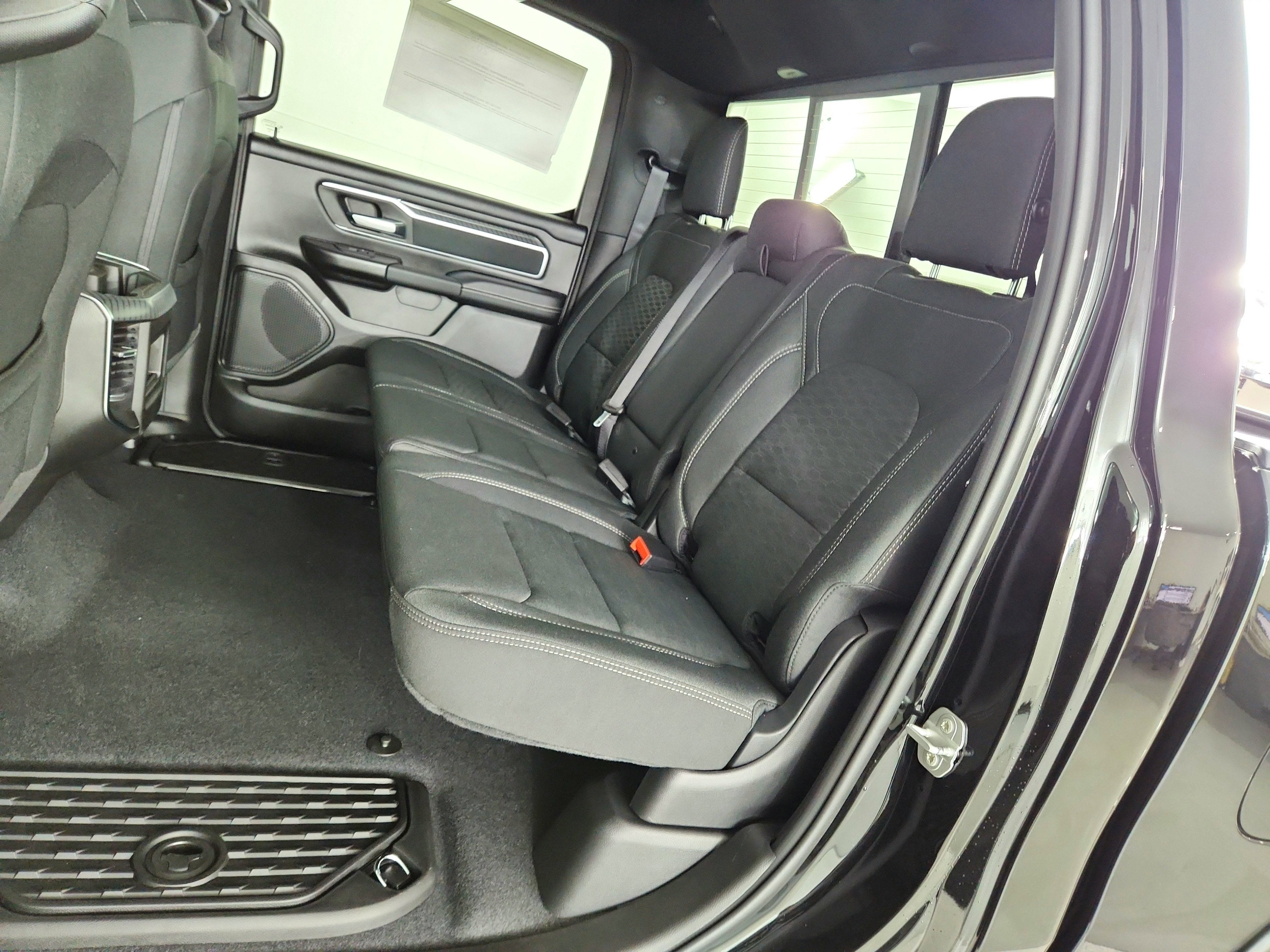 2026 RAM Ram 1500 RAM 1500 BIGHORN/LONESTAR CREW 4X4 (144.5 IN WB 5 FT 7 IN BOX)