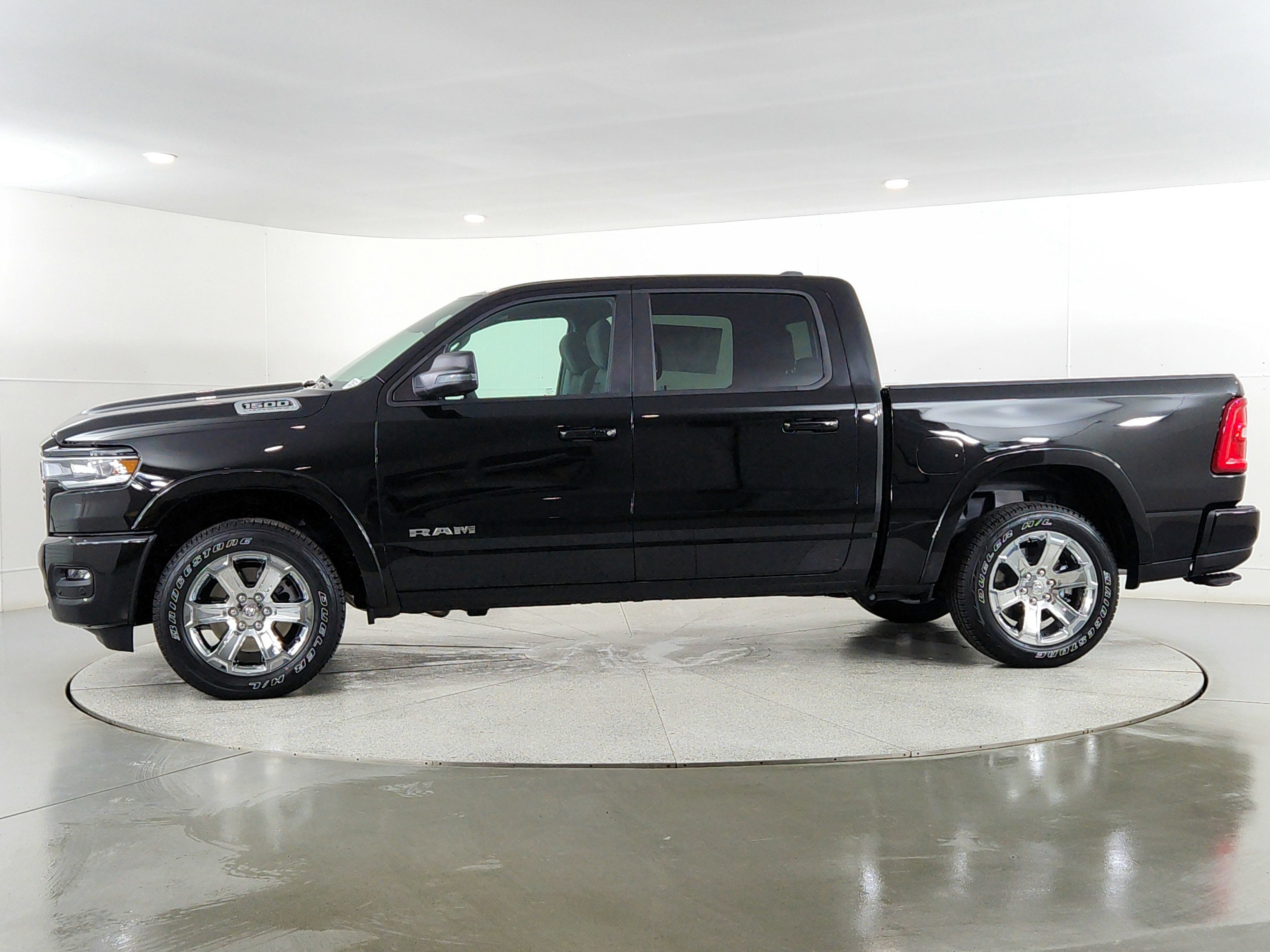 2026 RAM Ram 1500 RAM 1500 BIGHORN/LONESTAR CREW 4X4 (144.5 IN WB 5 FT 7 IN BOX)