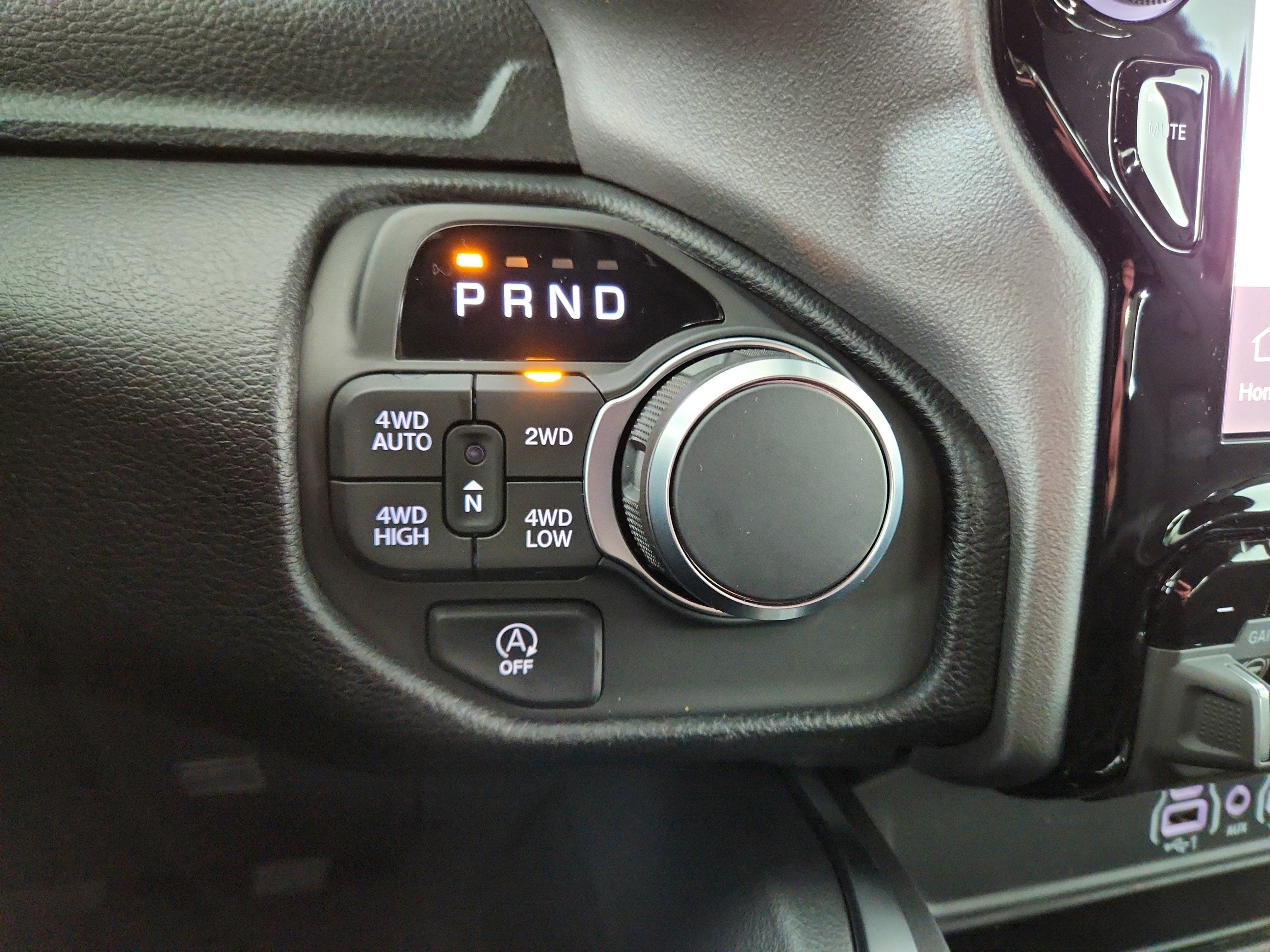 2026 RAM Ram 1500 RAM 1500 BIGHORN/LONESTAR CREW 4X4 (144.5 IN WB 5 FT 7 IN BOX)