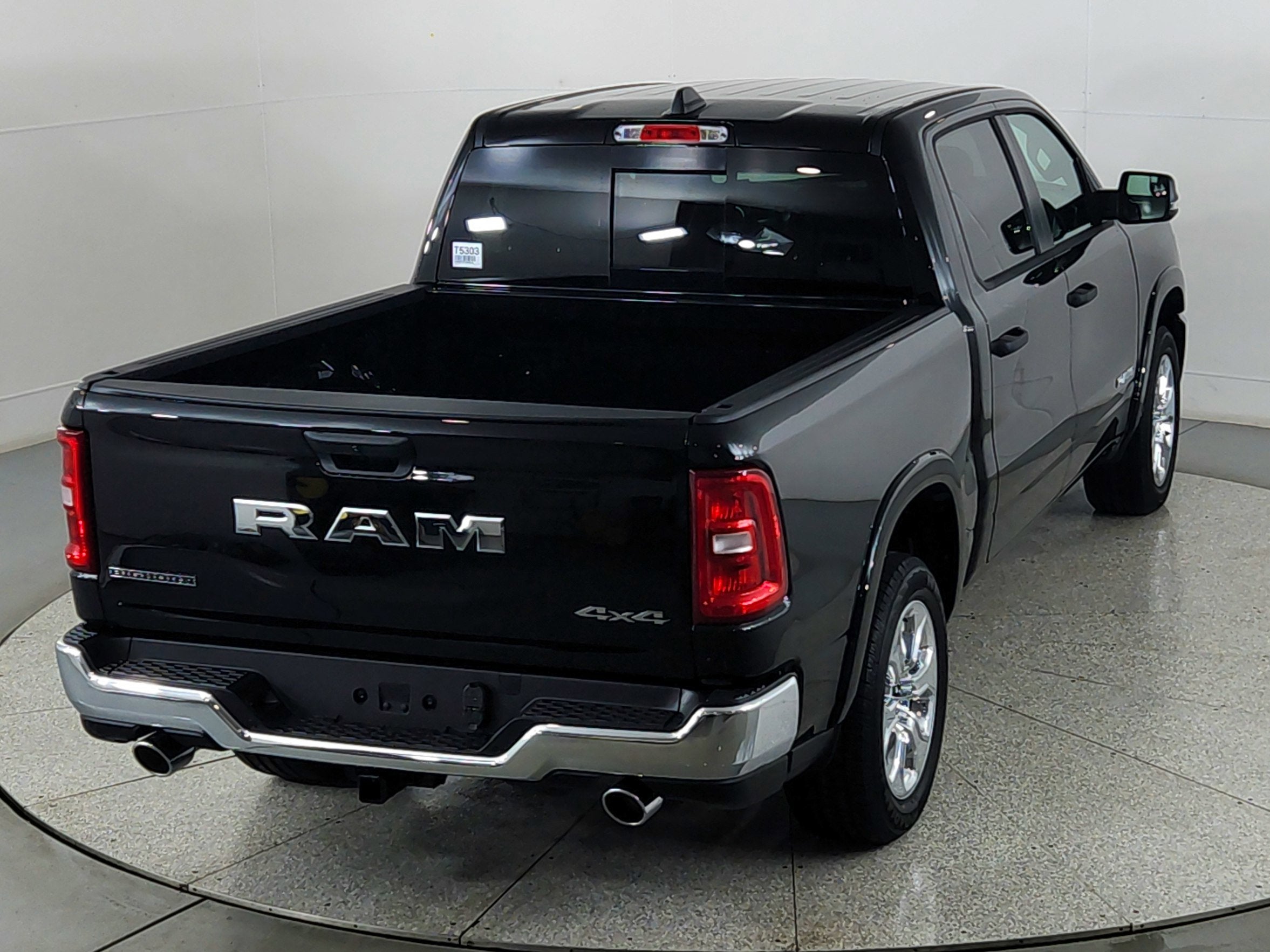 2026 RAM Ram 1500 RAM 1500 BIGHORN/LONESTAR CREW 4X4 (144.5 IN WB 5 FT 7 IN BOX)