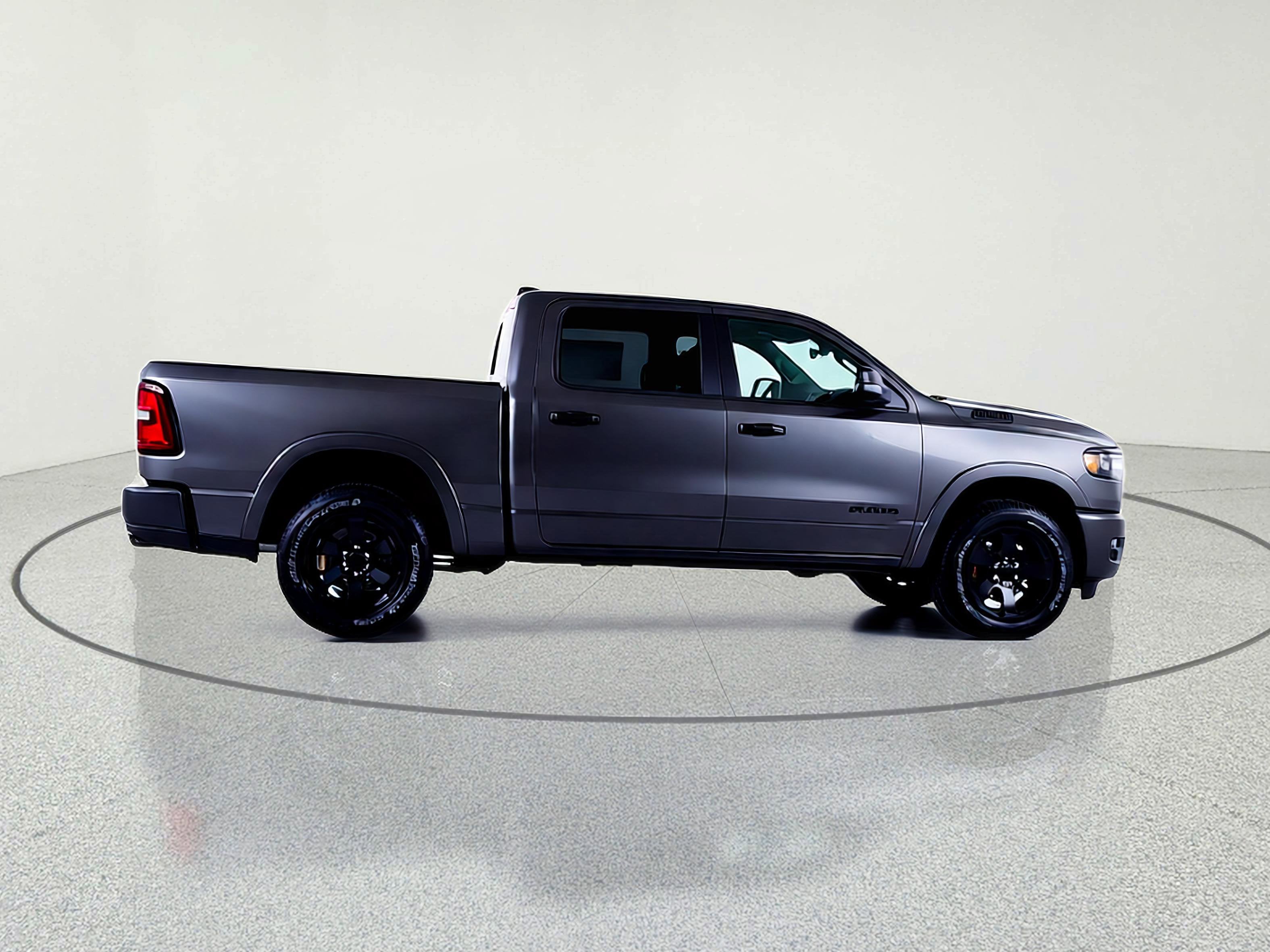 2026 RAM Ram 1500 RAM 1500 BIGHORN/LONESTAR CREW 4X4 (144.5 IN WB 5 FT 7 IN BOX)