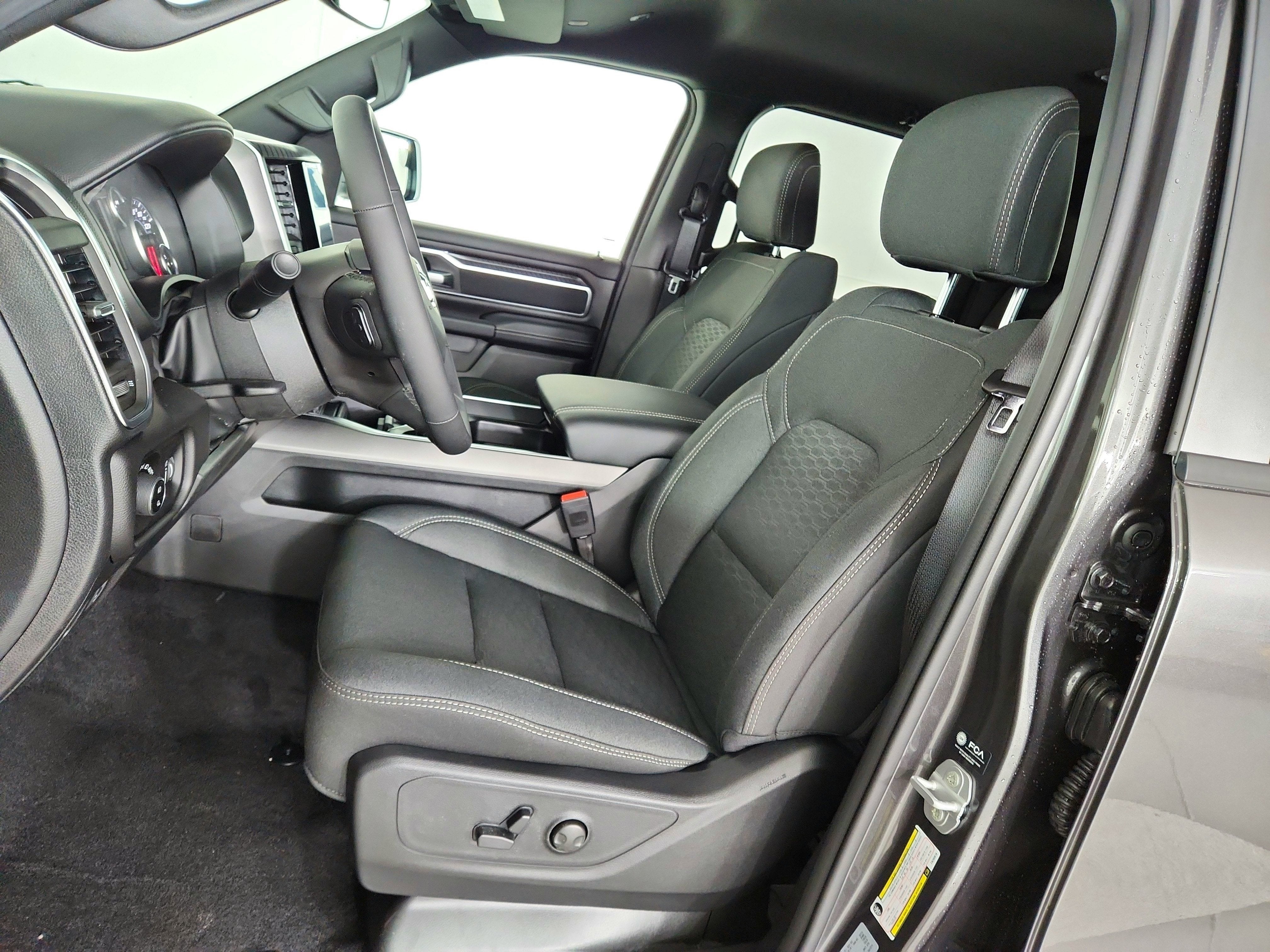 2026 RAM Ram 1500 RAM 1500 BIGHORN/LONESTAR CREW 4X4 (144.5 IN WB 5 FT 7 IN BOX)