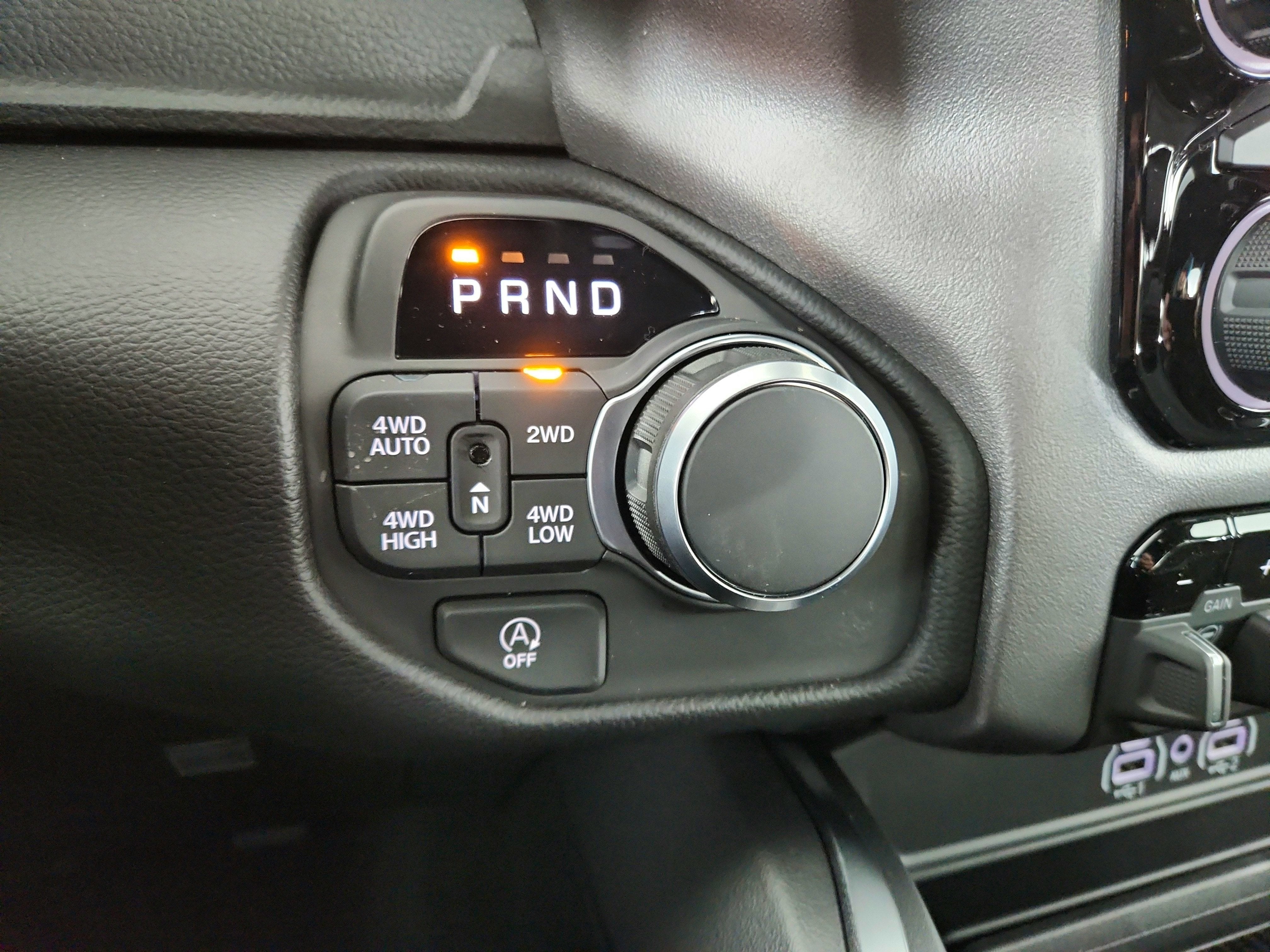 2026 RAM Ram 1500 RAM 1500 BIGHORN/LONESTAR CREW 4X4 (144.5 IN WB 5 FT 7 IN BOX)