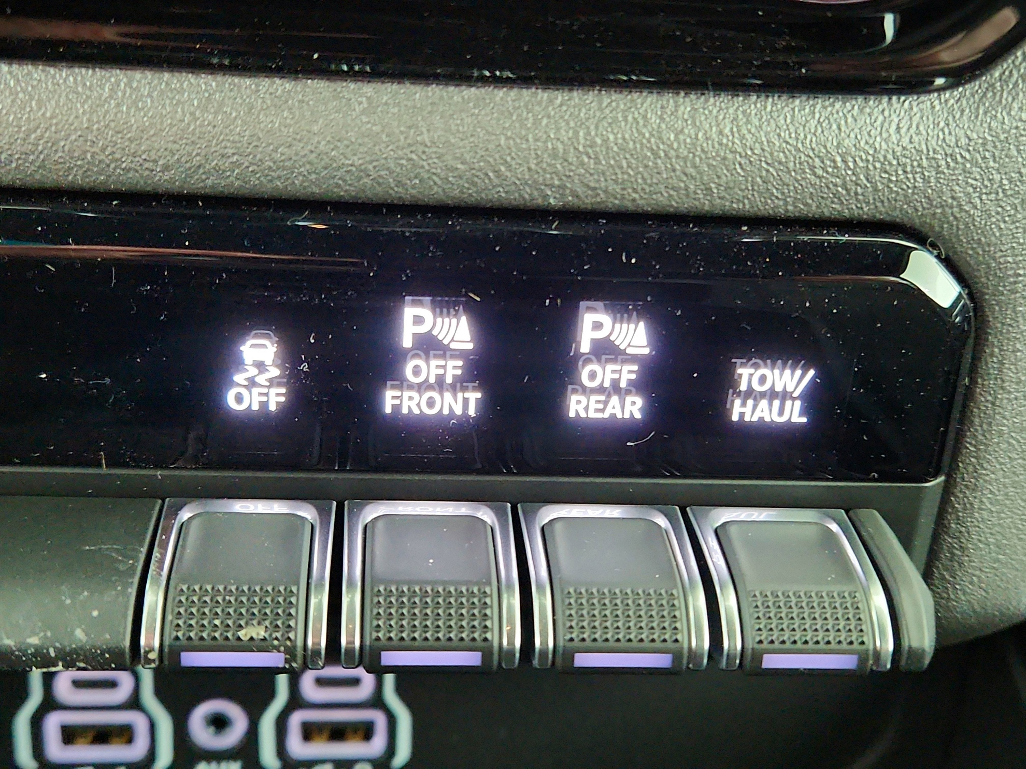 2026 RAM Ram 1500 RAM 1500 BIGHORN/LONESTAR CREW 4X4 (144.5 IN WB 5 FT 7 IN BOX)