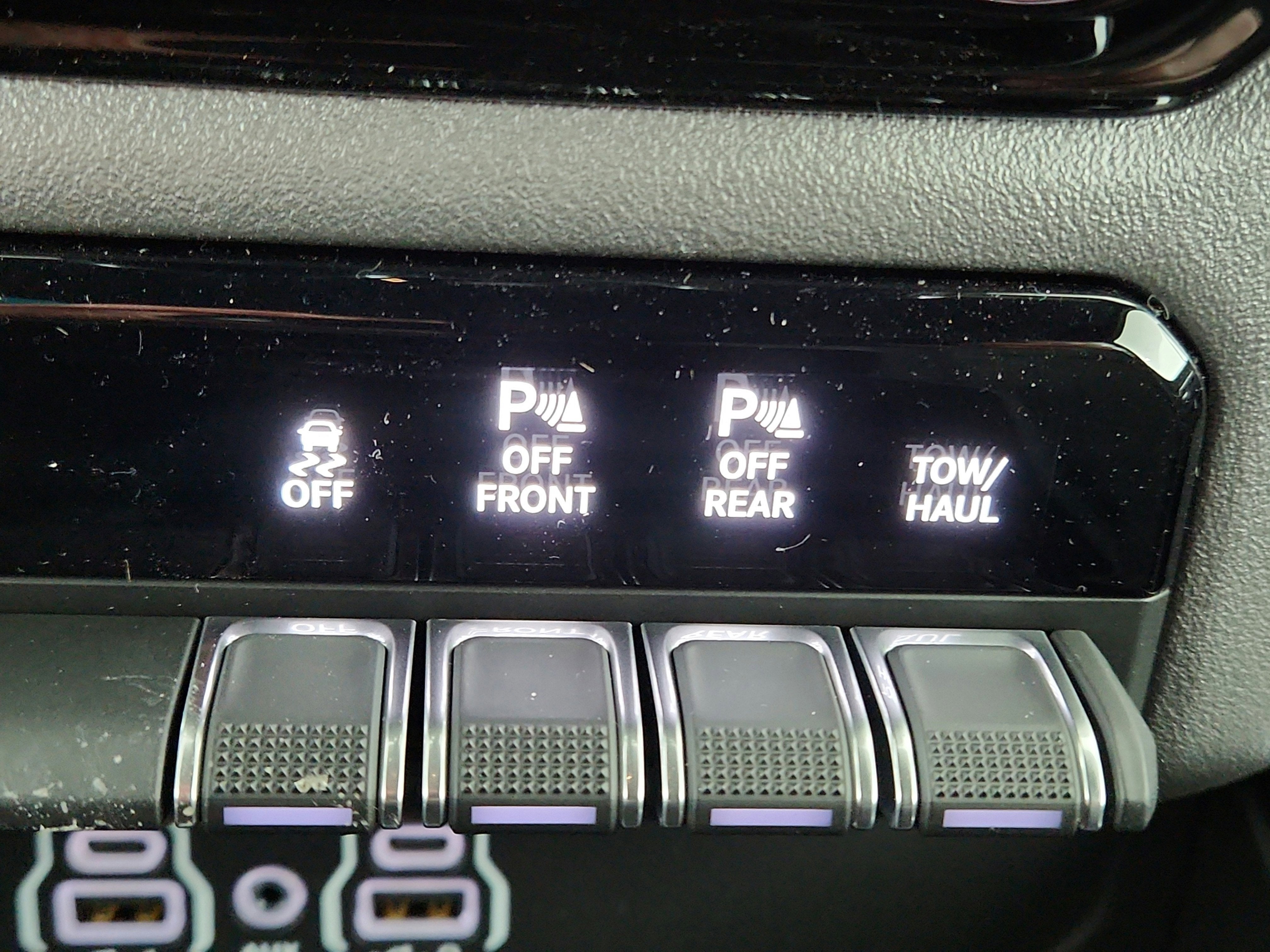 2026 RAM Ram 1500 RAM 1500 BIGHORN/LONESTAR CREW 4X4 (144.5 IN WB 5 FT 7 IN BOX)