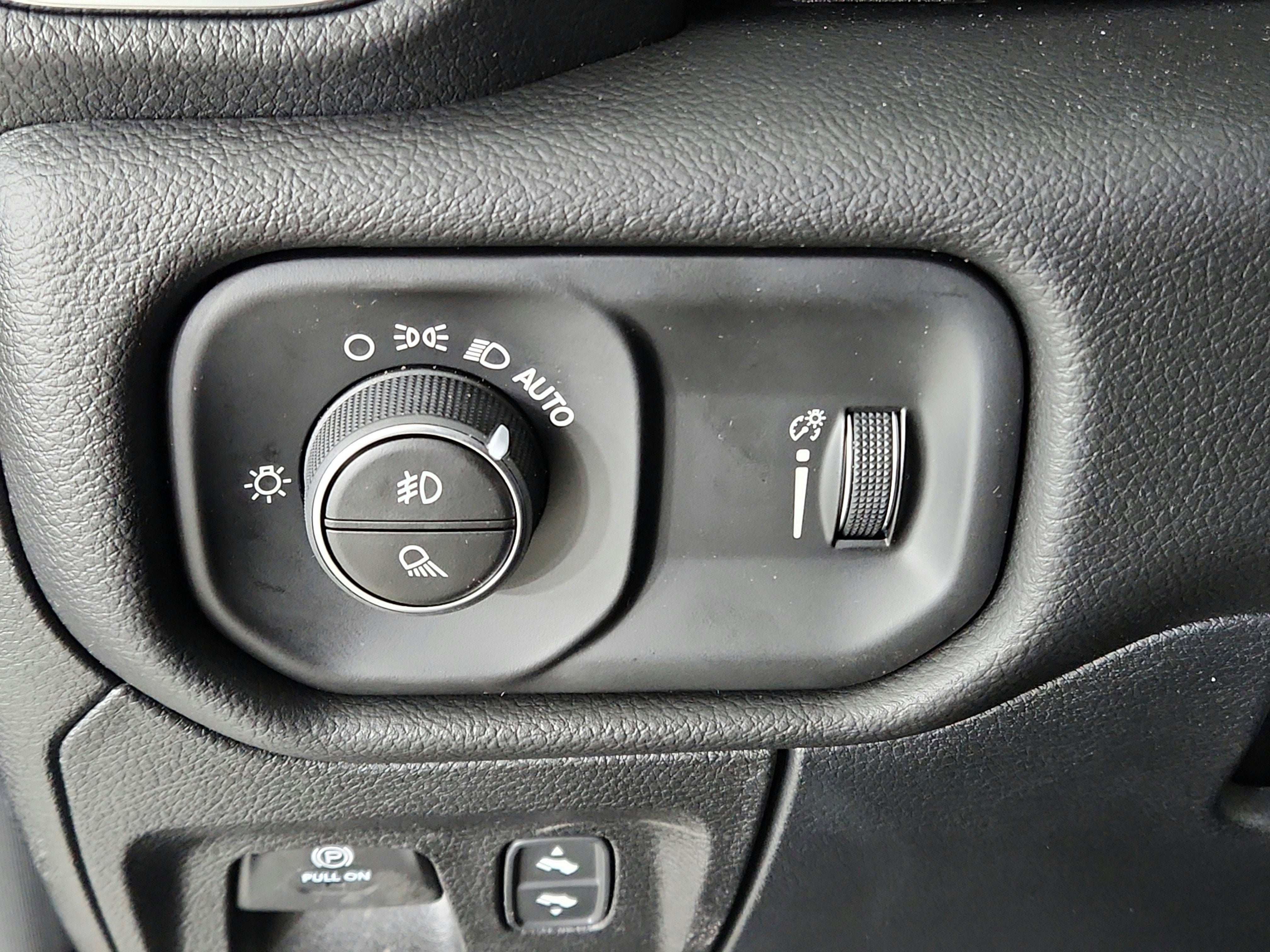 2026 RAM Ram 1500 RAM 1500 BIGHORN/LONESTAR CREW 4X4 (144.5 IN WB 5 FT 7 IN BOX)