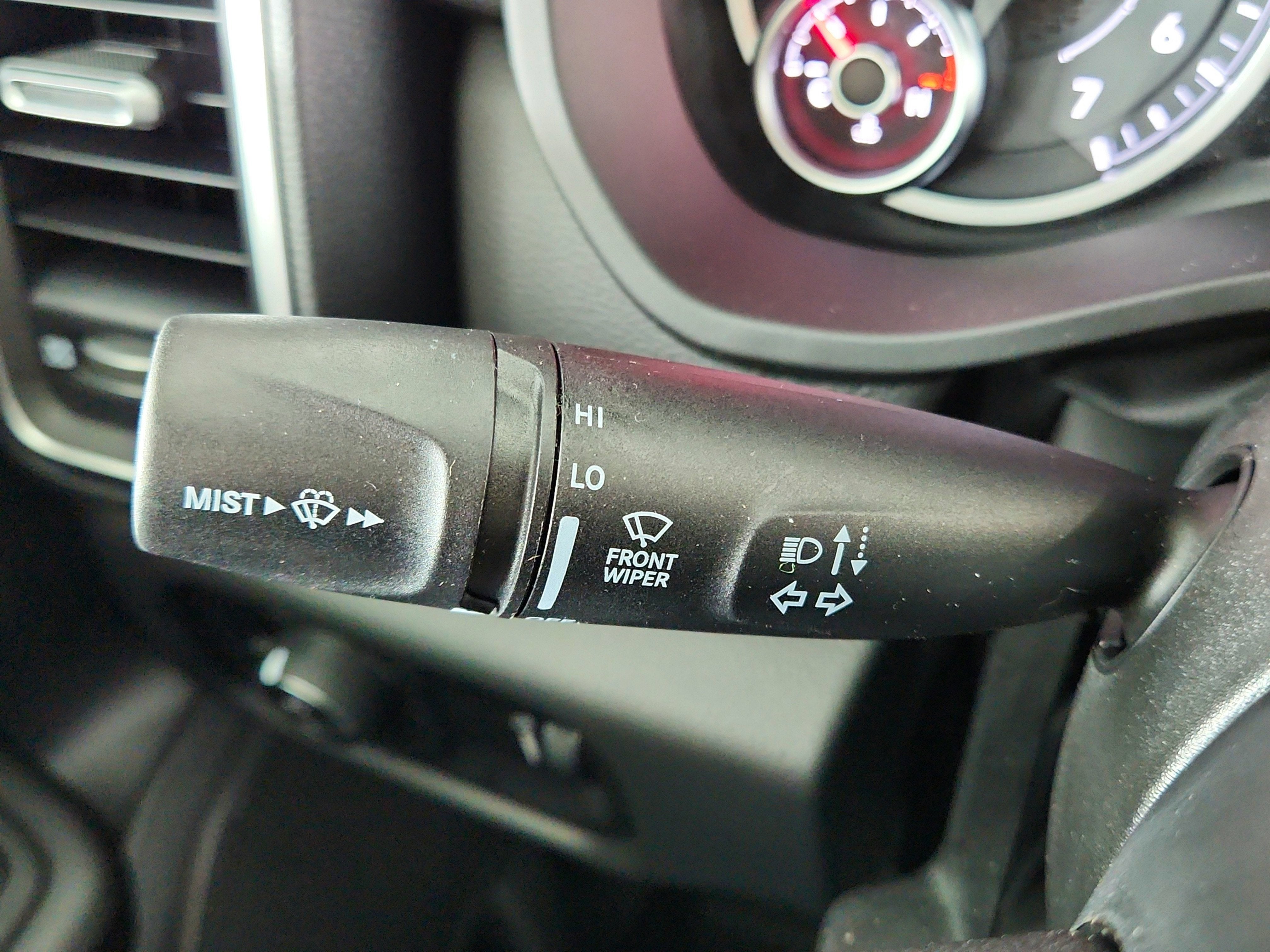 2026 RAM Ram 1500 RAM 1500 BIGHORN/LONESTAR CREW 4X4 (144.5 IN WB 5 FT 7 IN BOX)