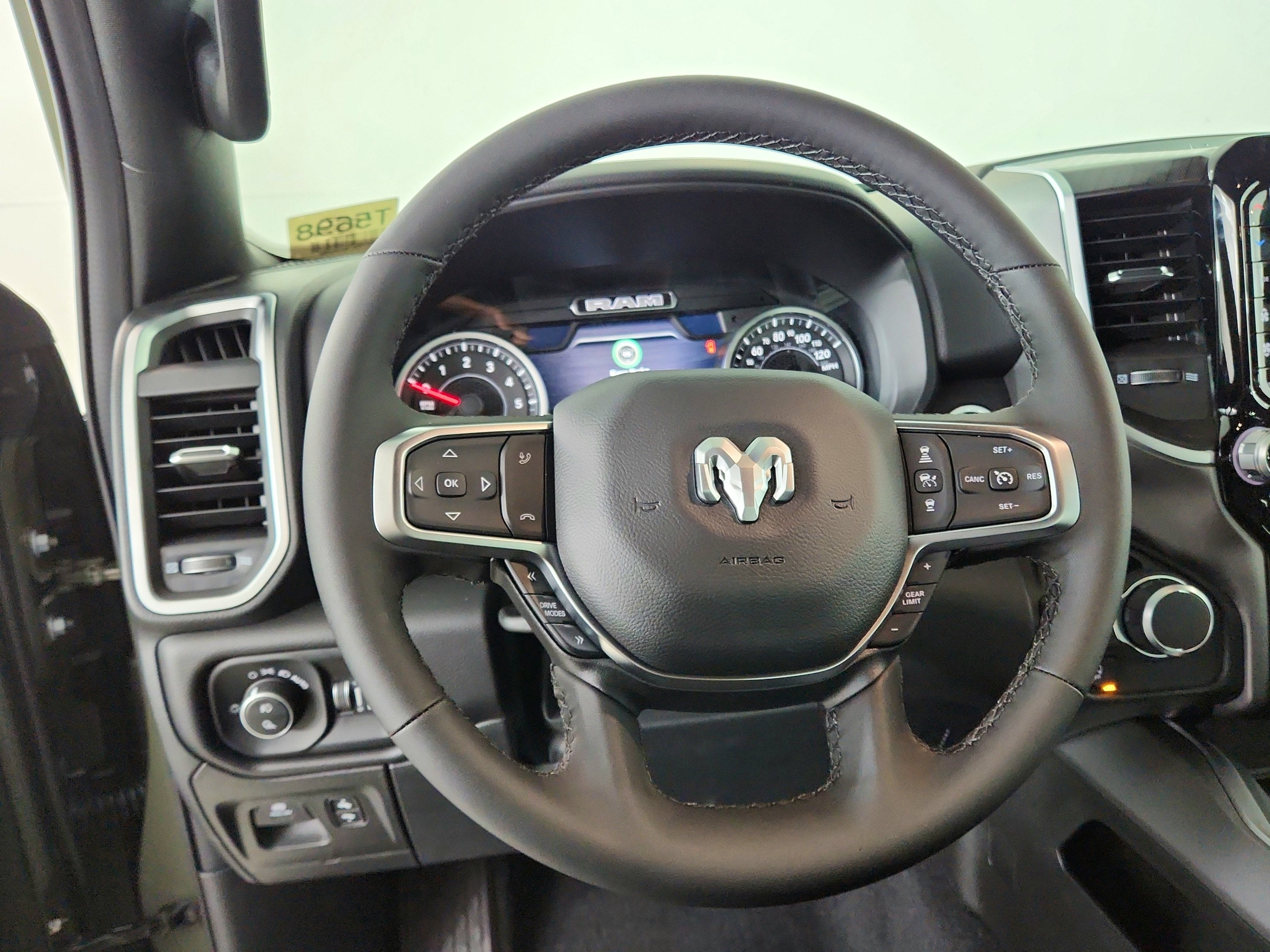 2026 RAM Ram 1500 RAM 1500 BIGHORN/LONESTAR CREW 4X4 (144.5 IN WB 5 FT 7 IN BOX)