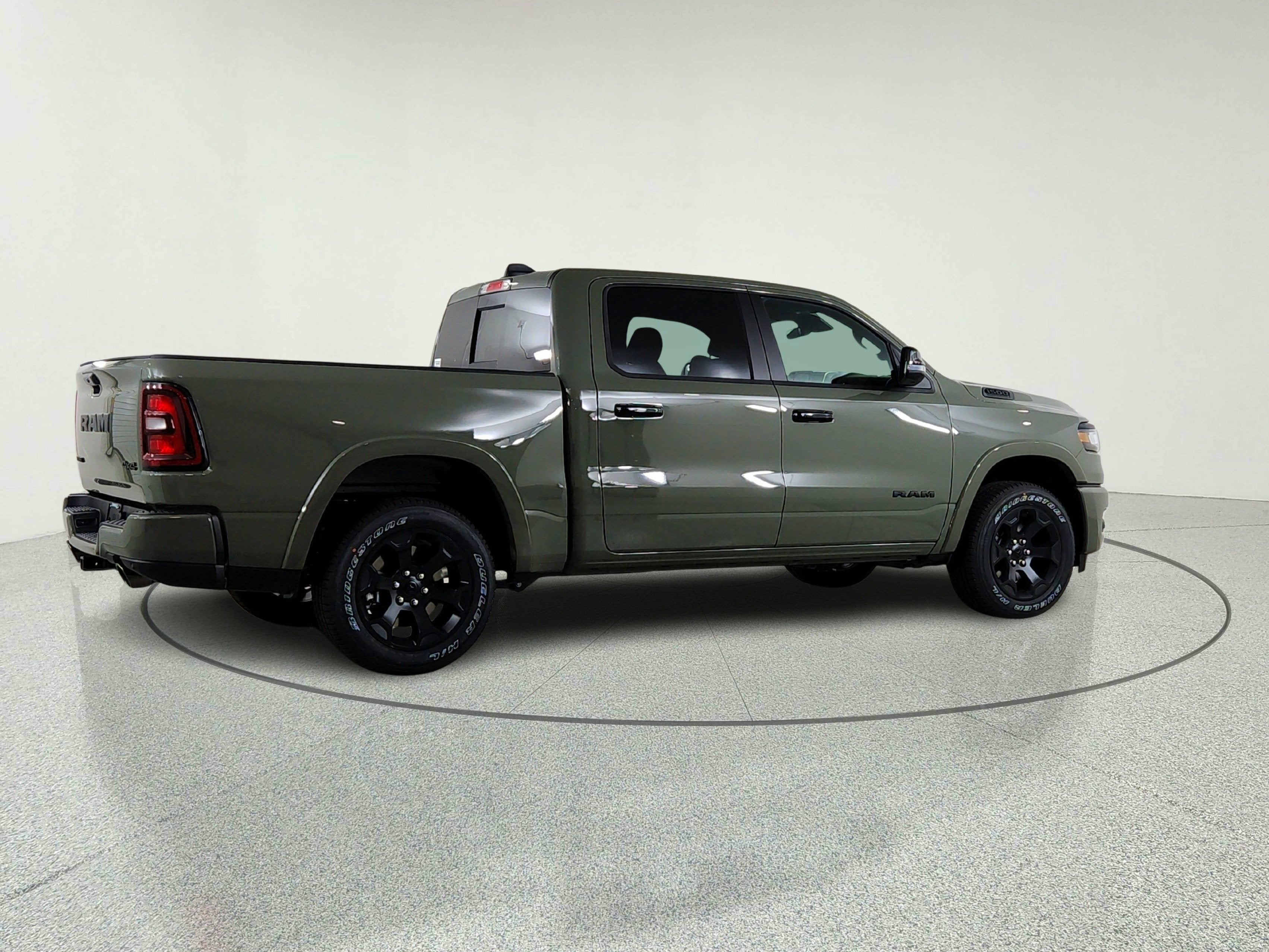 2026 RAM Ram 1500 RAM 1500 BIGHORN/LONESTAR CREW 4X4 (144.5 IN WB 5 FT 7 IN BOX)