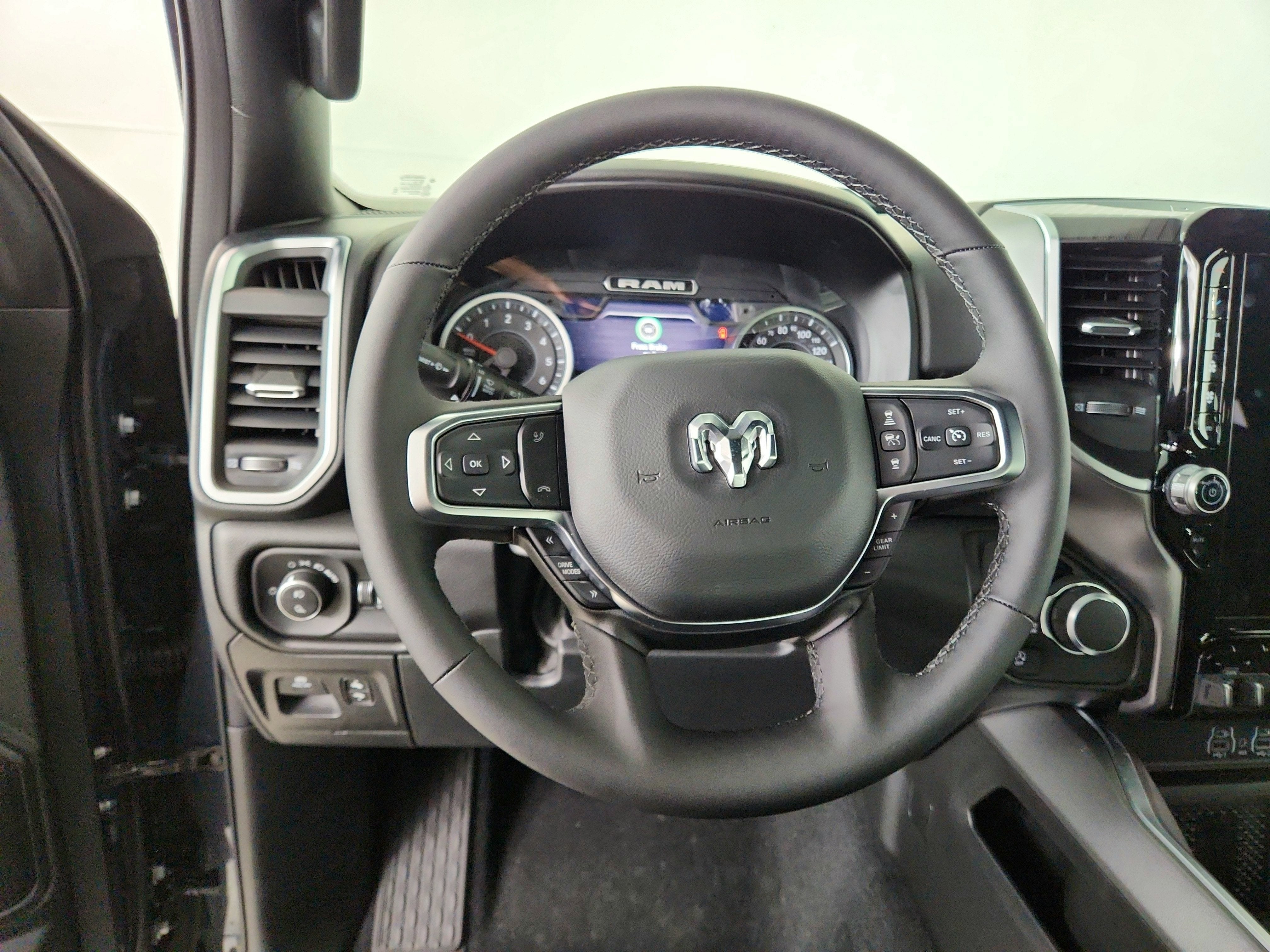 2026 RAM Ram 1500 RAM 1500 BIGHORN/LONESTAR CREW 4X4 (144.5 IN WB 5 FT 7 IN BOX)