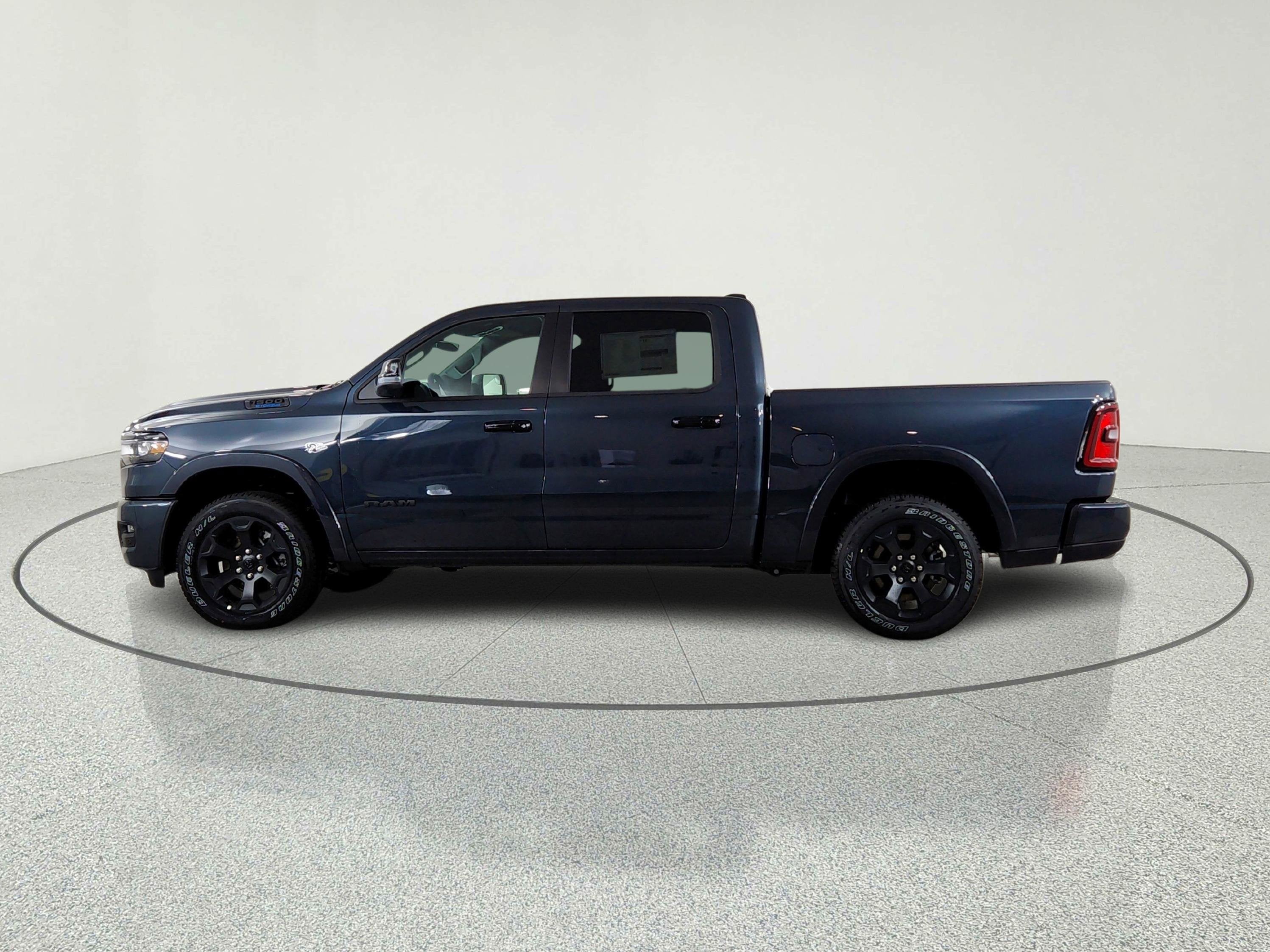 2026 RAM Ram 1500 RAM 1500 BIGHORN/LONESTAR CREW 4X4 (144.5 IN WB 5 FT 7 IN BOX)