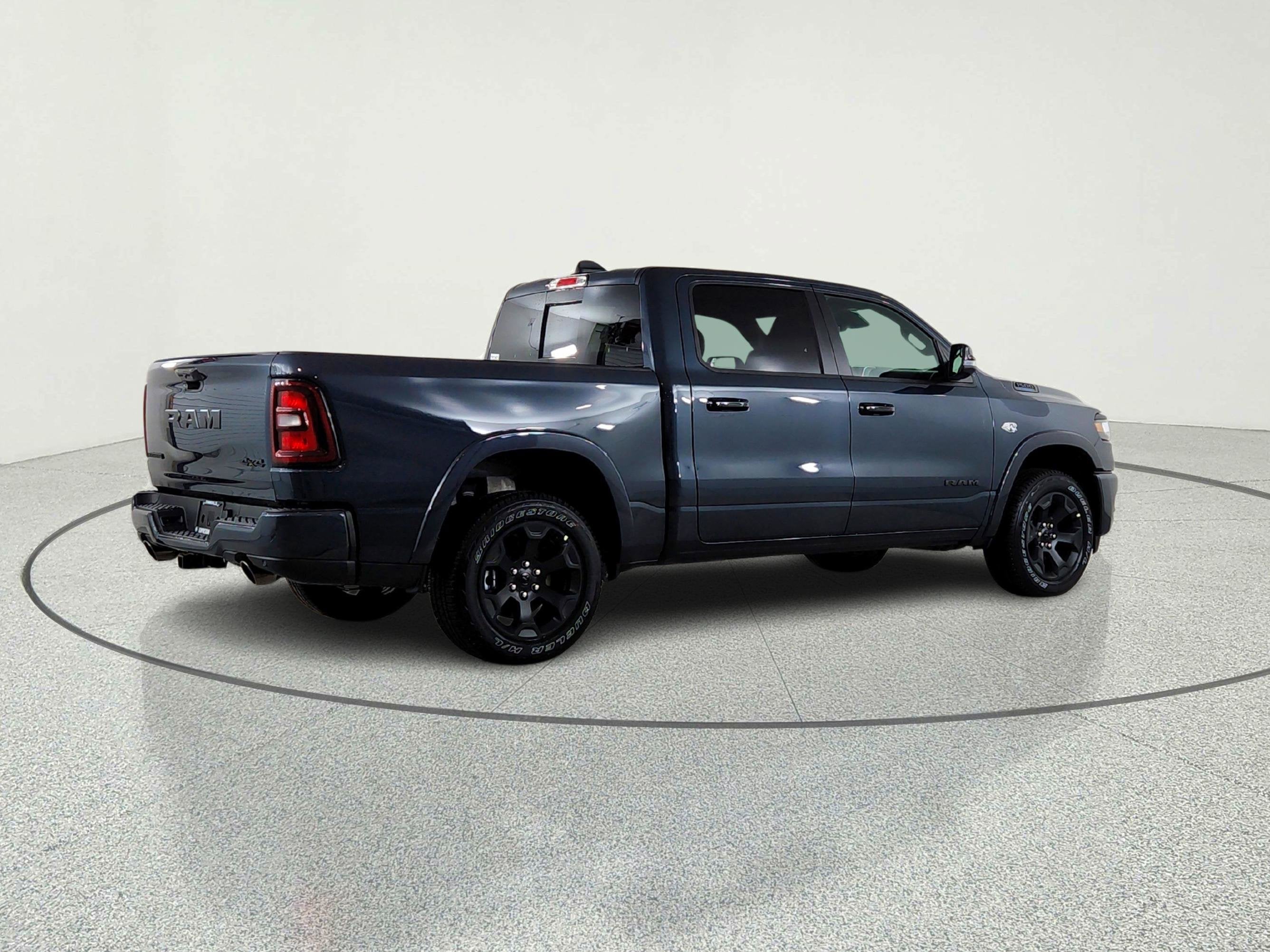 2026 RAM Ram 1500 RAM 1500 BIGHORN/LONESTAR CREW 4X4 (144.5 IN WB 5 FT 7 IN BOX)