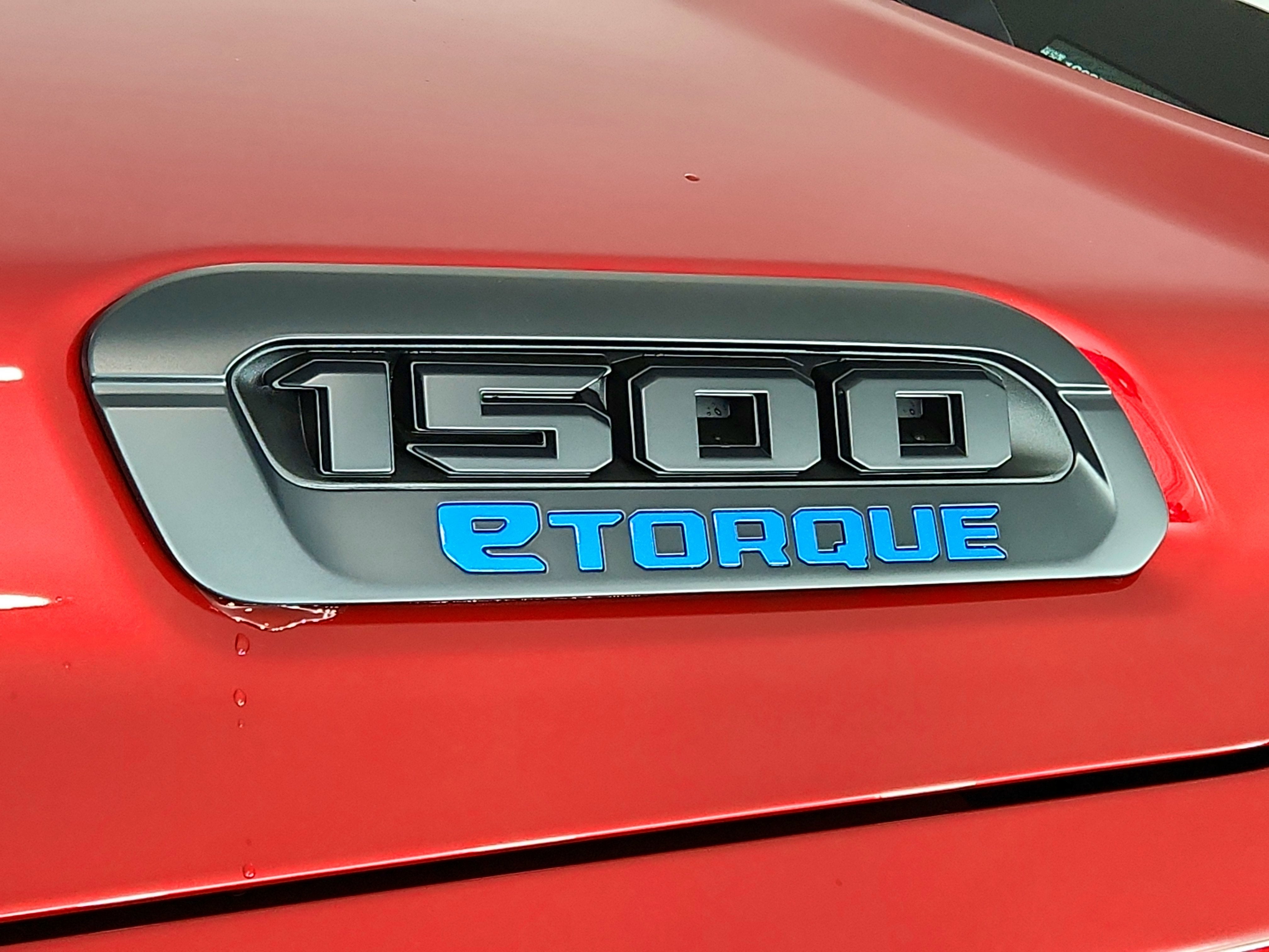 2026 RAM Ram 1500 RAM 1500 BIGHORN/LONESTAR CREW 4X4 (144.5 IN WB 5 FT 7 IN BOX)