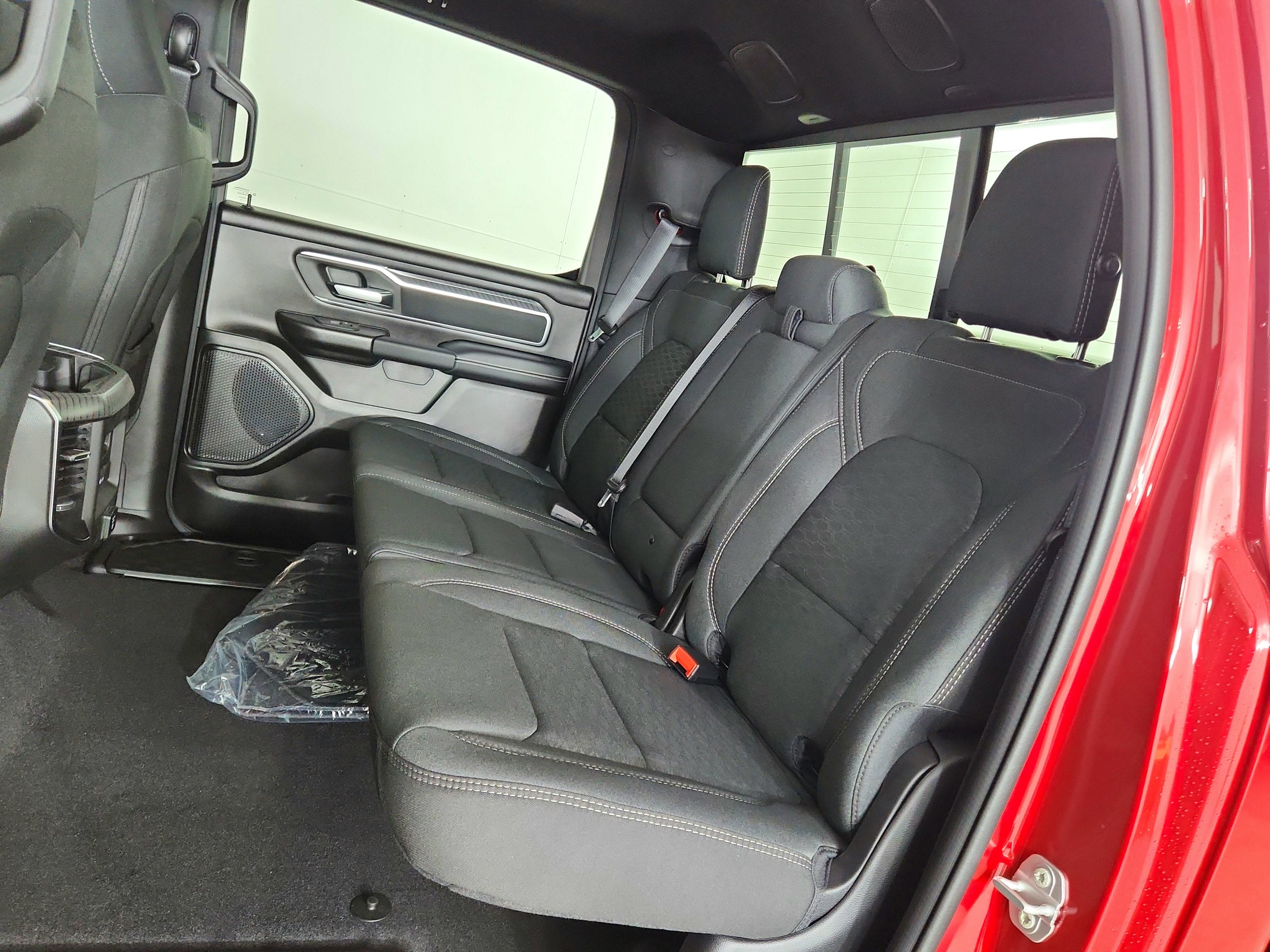 2026 RAM Ram 1500 RAM 1500 BIGHORN/LONESTAR CREW 4X4 (144.5 IN WB 5 FT 7 IN BOX)