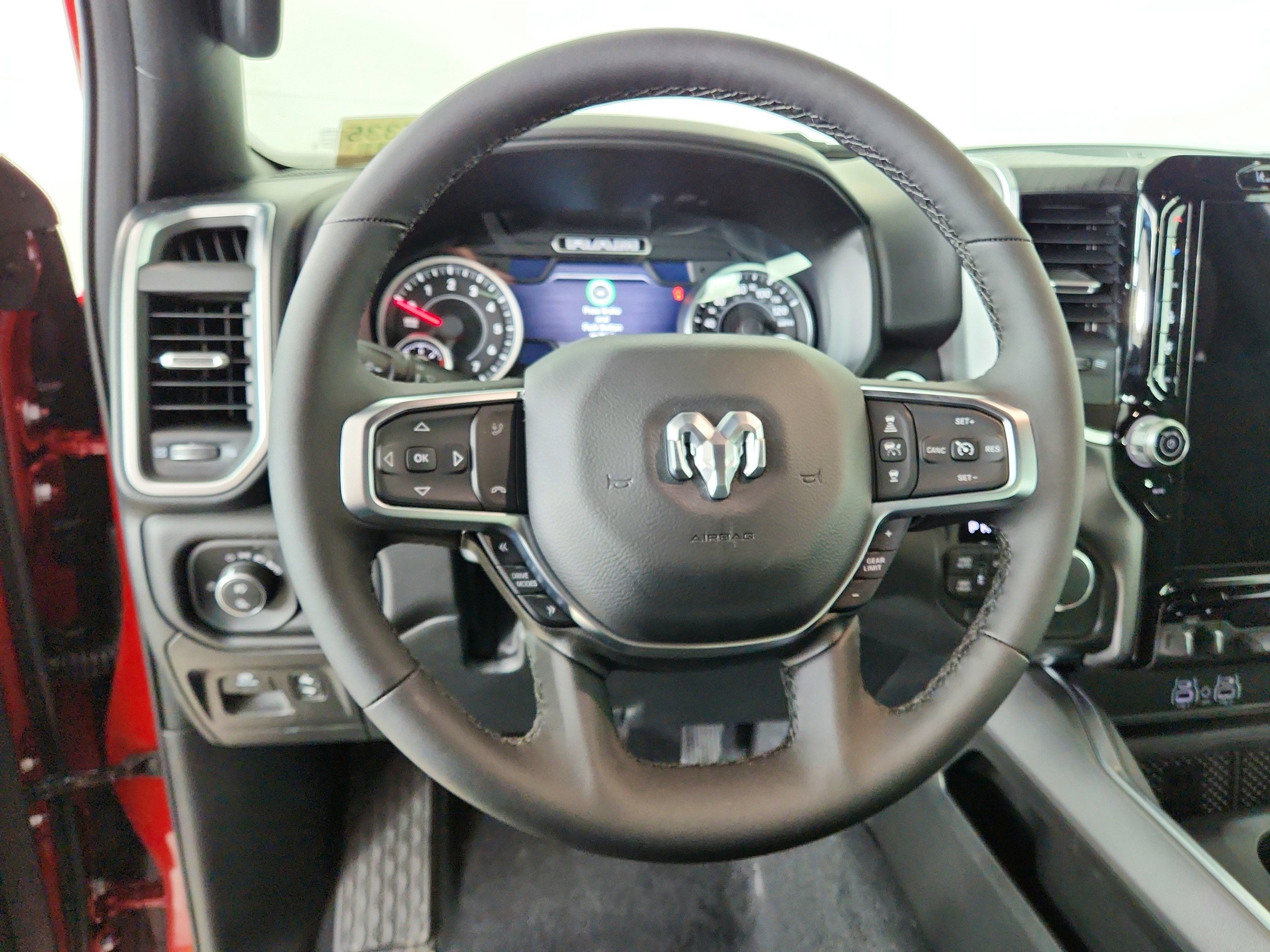 2026 RAM Ram 1500 RAM 1500 BIGHORN/LONESTAR CREW 4X4 (144.5 IN WB 5 FT 7 IN BOX)