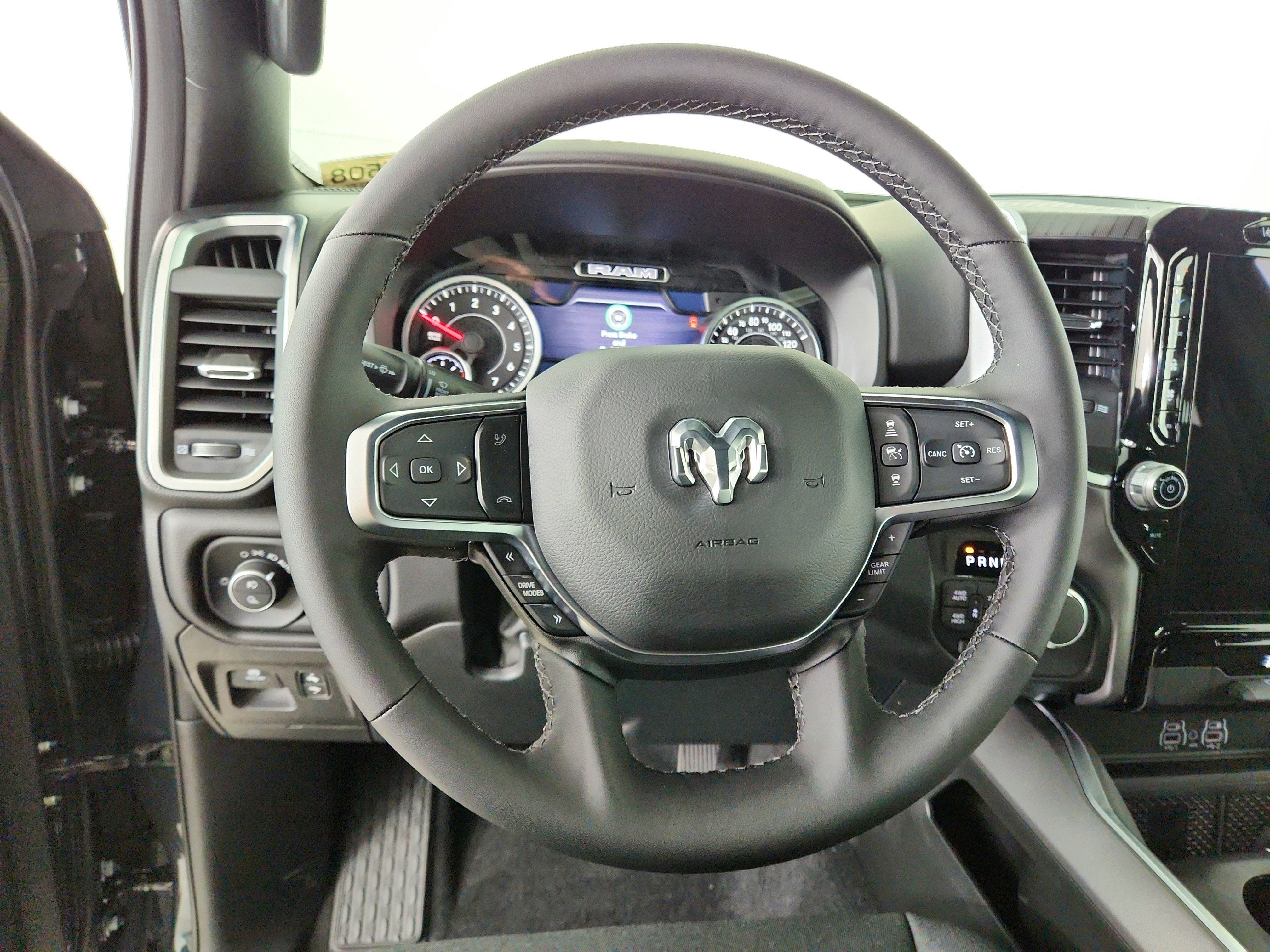 2026 RAM Ram 1500 RAM 1500 BIGHORN/LONESTAR CREW 4X4 (144.5 IN WB 5 FT 7 IN BOX)