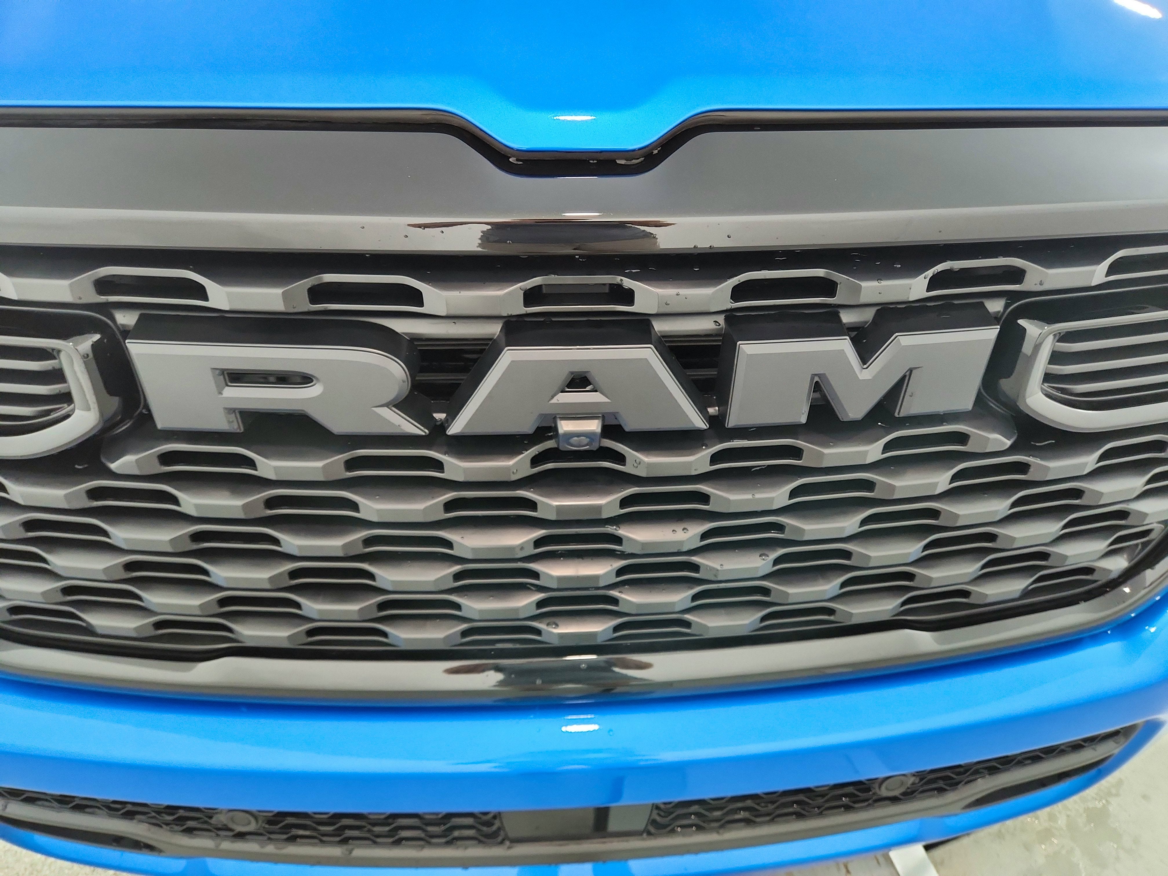 2026 RAM Ram 1500 RAM 1500 BIGHORN/LONESTAR CREW 4X4 (144.5 IN WB 5 FT 7 IN BOX)