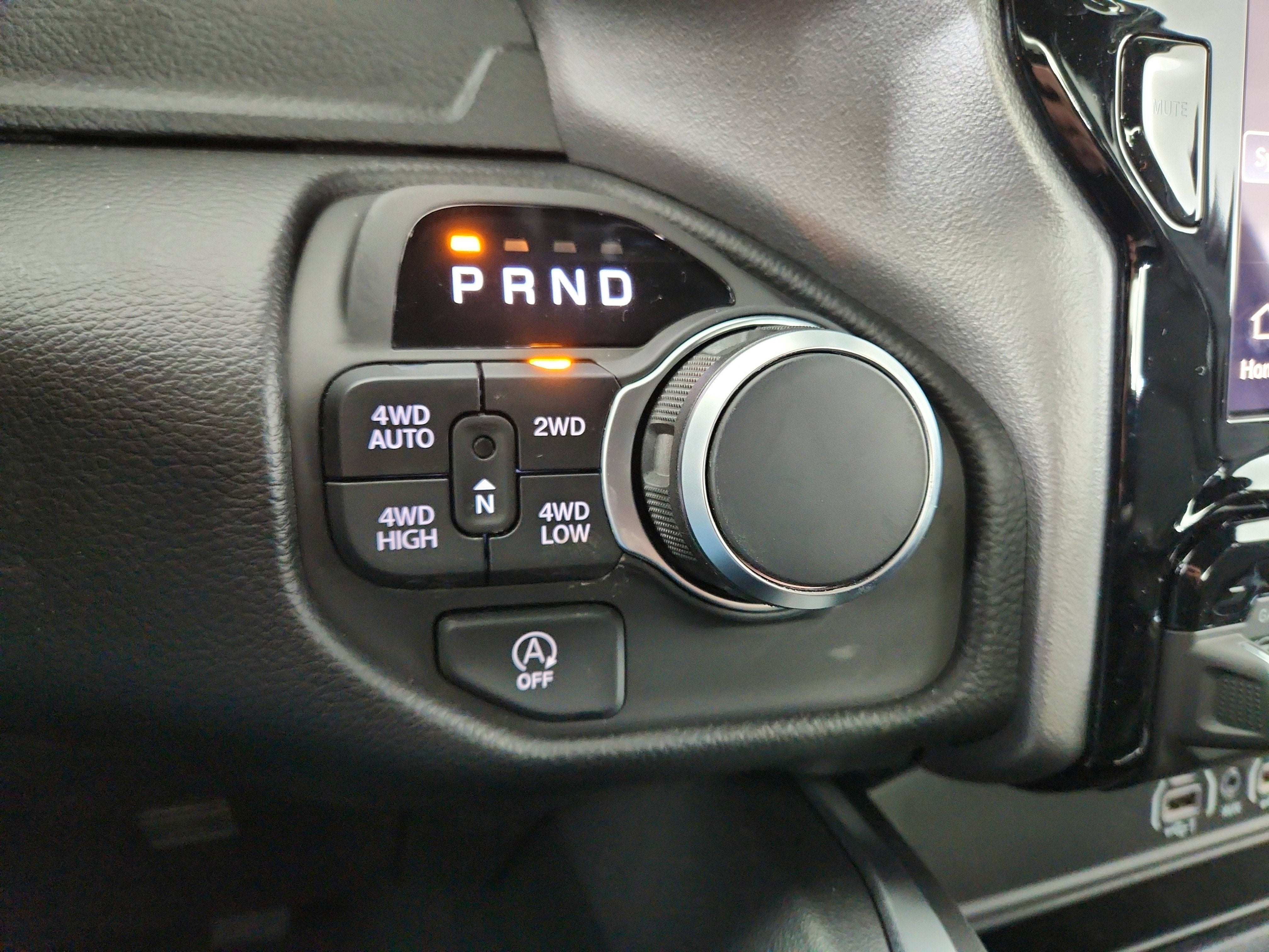 2026 RAM Ram 1500 RAM 1500 BIGHORN/LONESTAR CREW 4X4 (144.5 IN WB 5 FT 7 IN BOX)