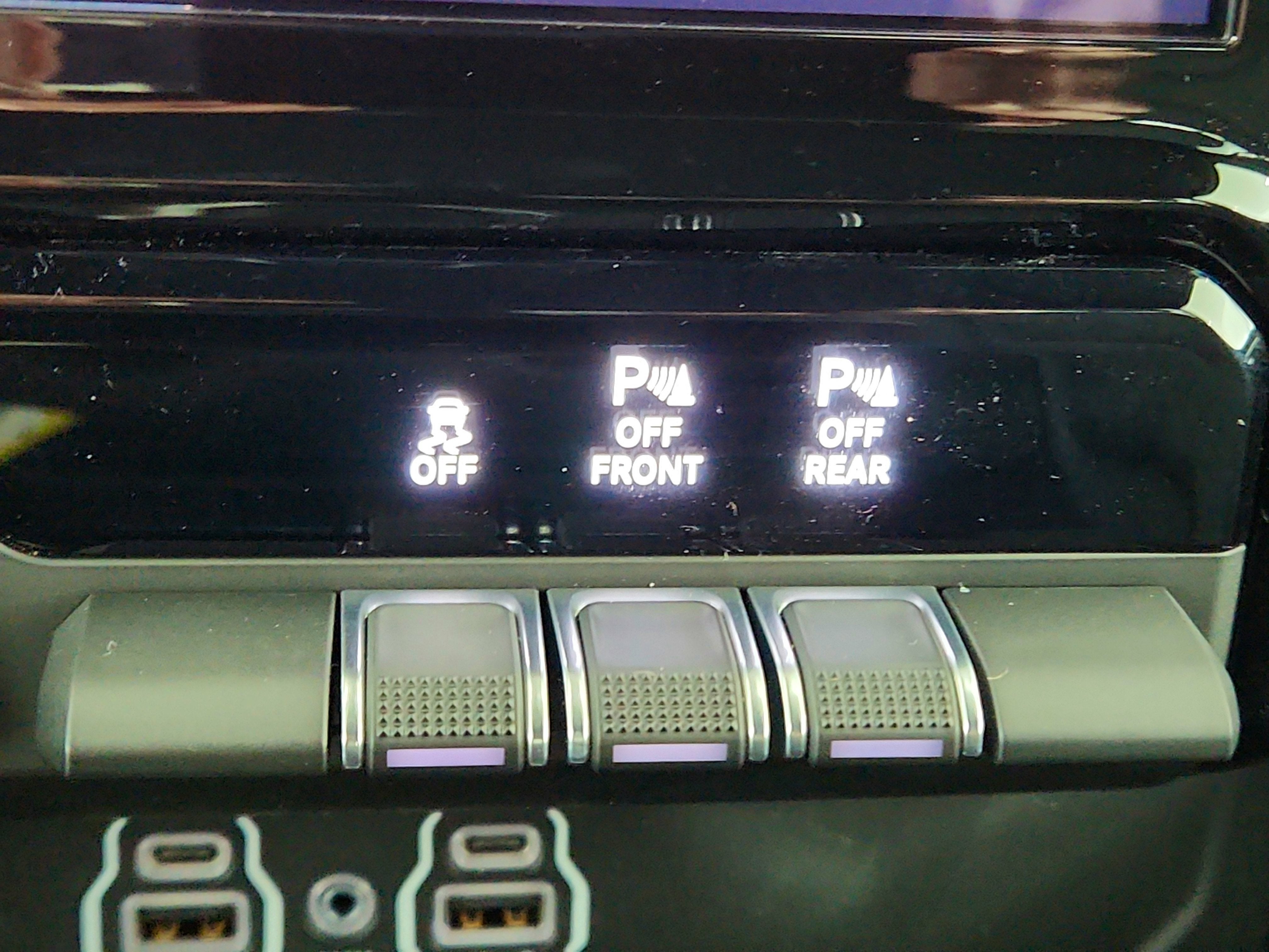 2026 RAM Ram 1500 RAM 1500 BIGHORN/LONESTAR CREW 4X4 (144.5 IN WB 5 FT 7 IN BOX)