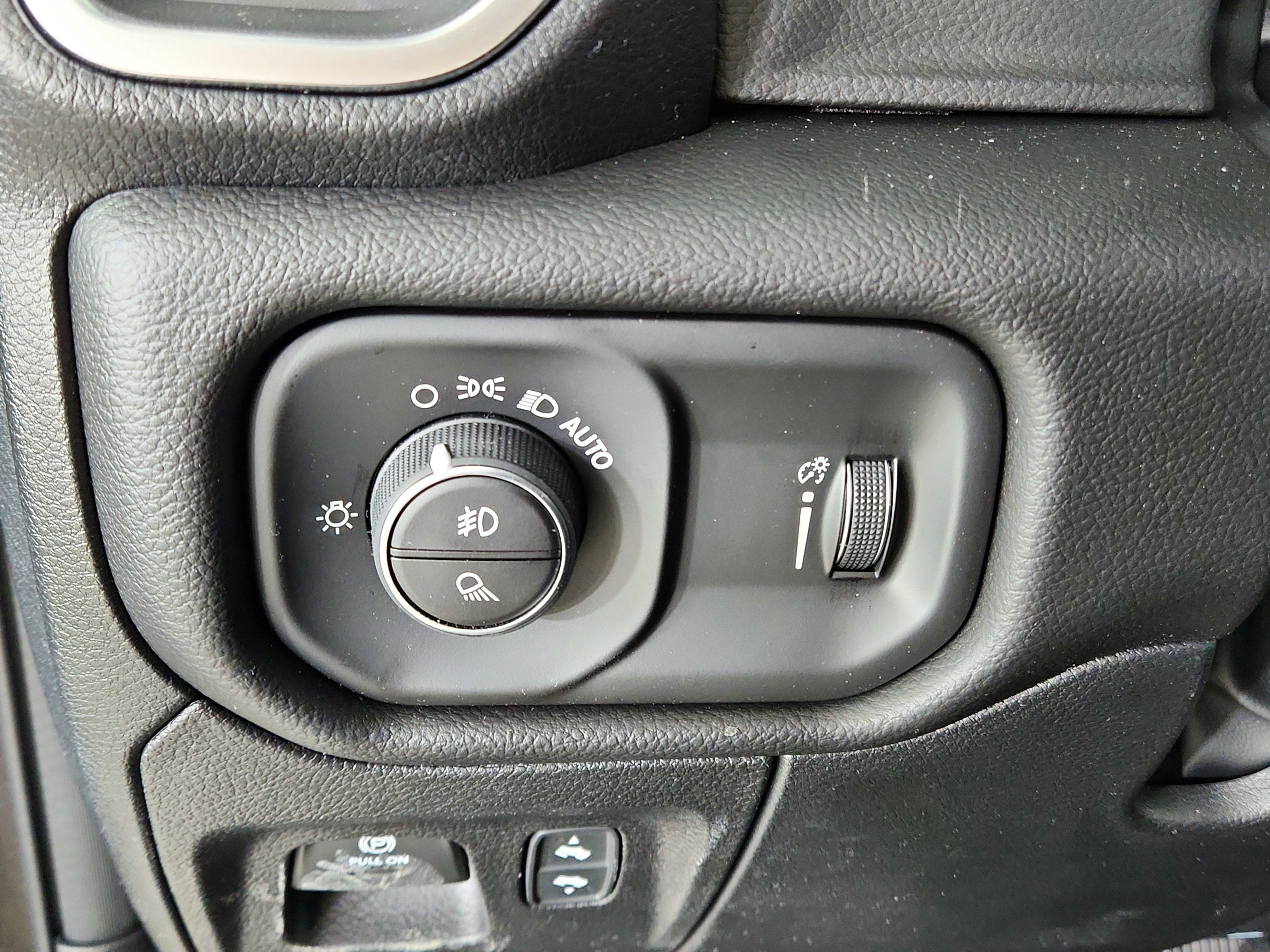 2026 RAM Ram 1500 RAM 1500 BIGHORN/LONESTAR CREW 4X4 (144.5 IN WB 5 FT 7 IN BOX)