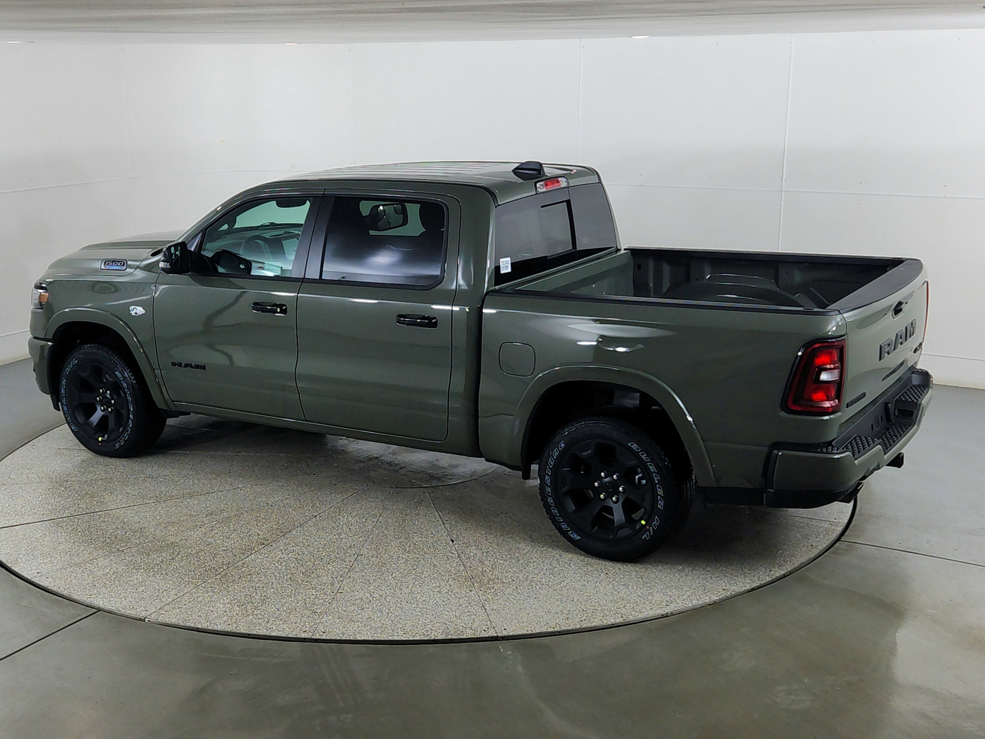 2026 RAM Ram 1500 RAM 1500 BIGHORN/LONESTAR CREW 4X4 (144.5 IN WB 5 FT 7 IN BOX)