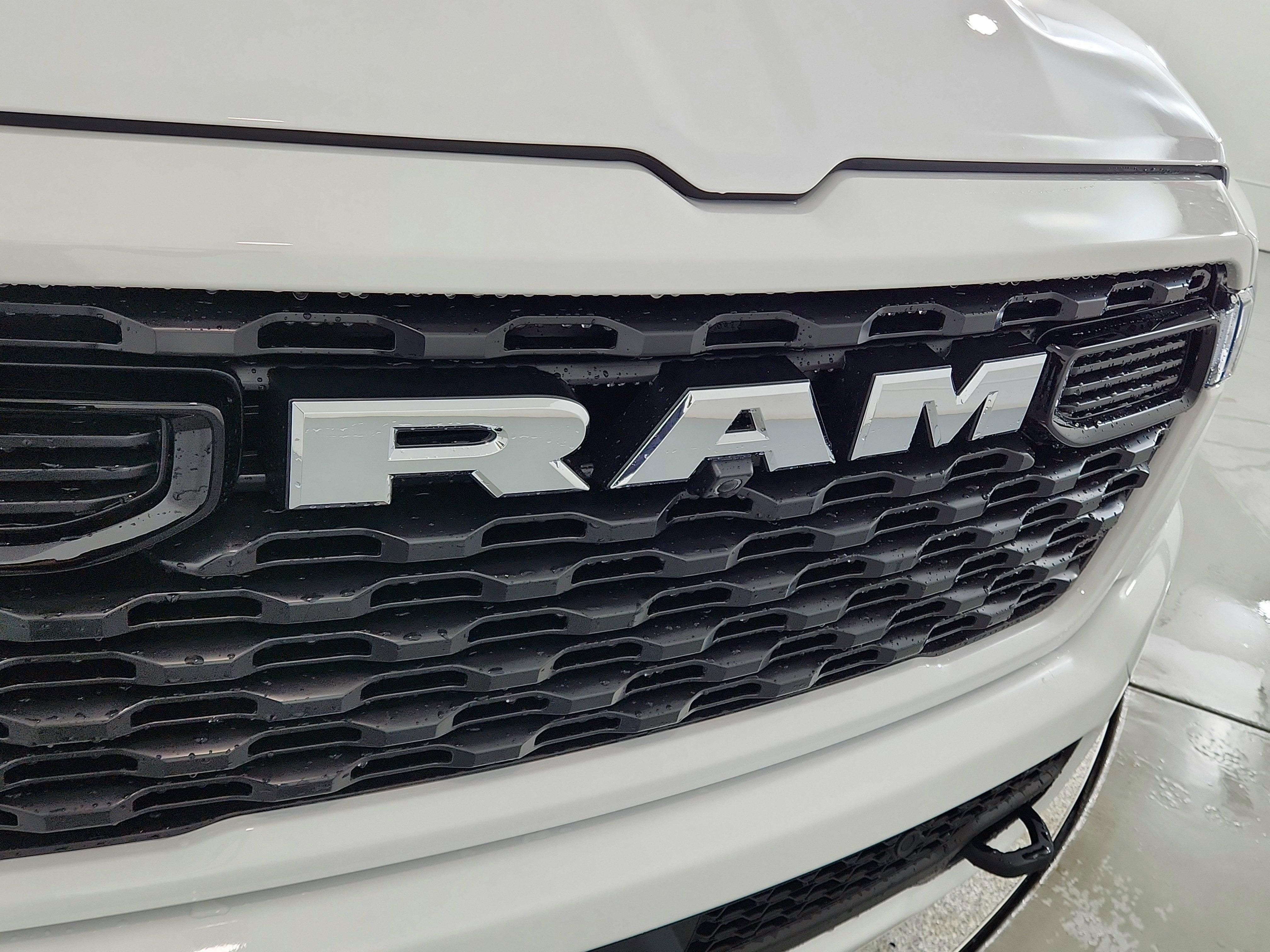 2026 RAM Ram 1500 RAM 1500 BIGHORN/LONESTAR CREW 4X4 (144.5 IN WB 5 FT 7 IN BOX)