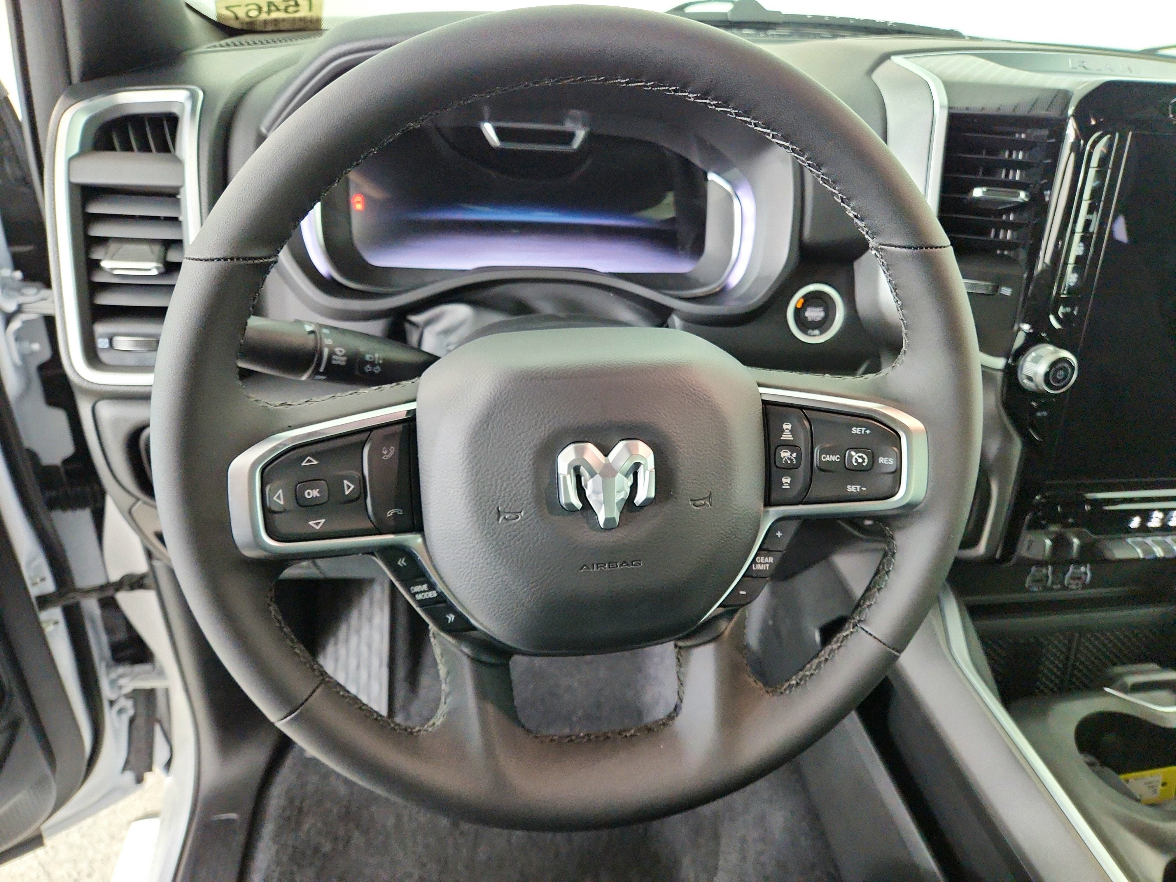 2026 RAM Ram 1500 RAM 1500 BIGHORN/LONESTAR CREW 4X4 (144.5 IN WB 5 FT 7 IN BOX)