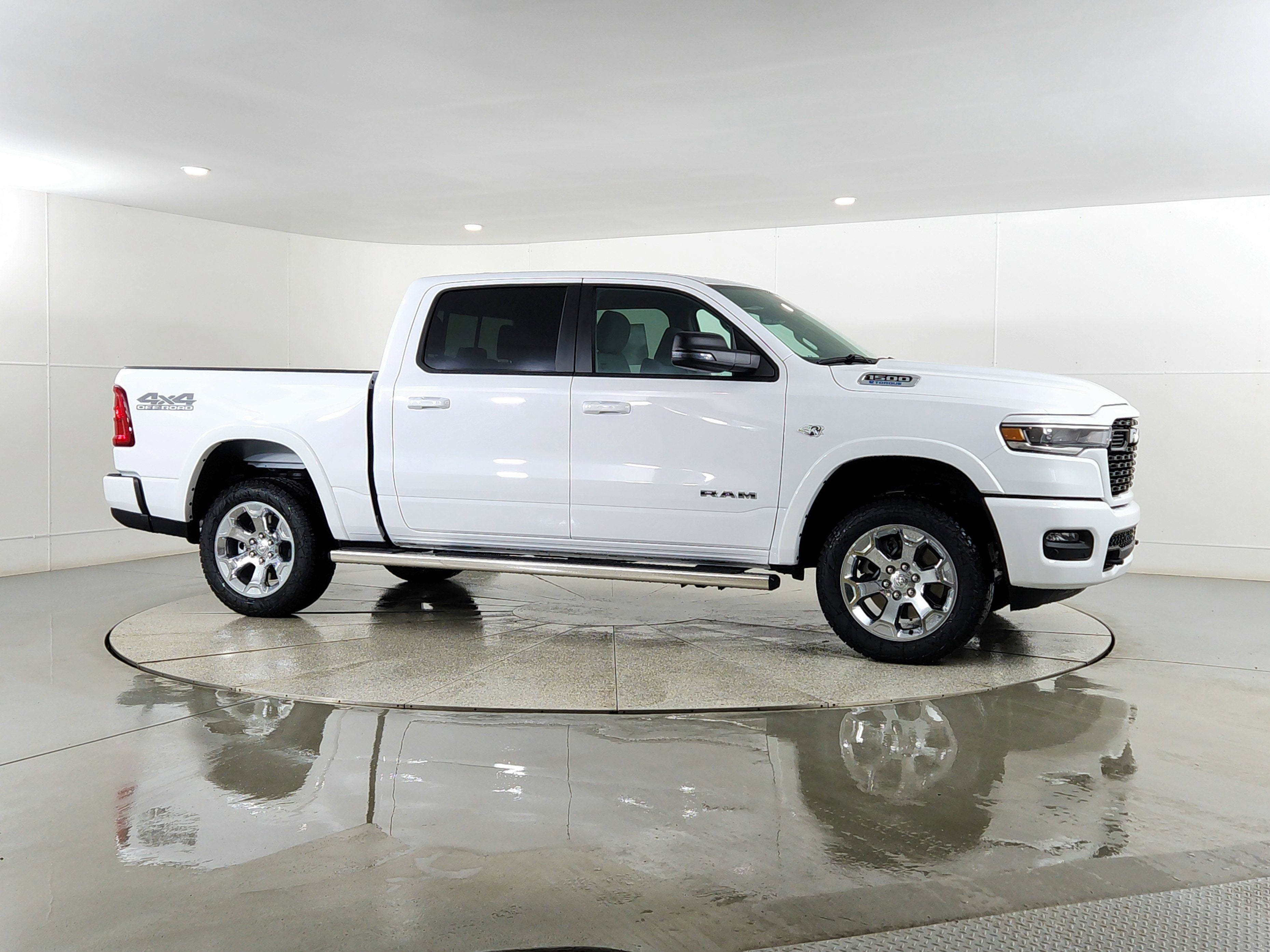 2026 RAM Ram 1500 RAM 1500 BIGHORN/LONESTAR CREW 4X4 (144.5 IN WB 5 FT 7 IN BOX)