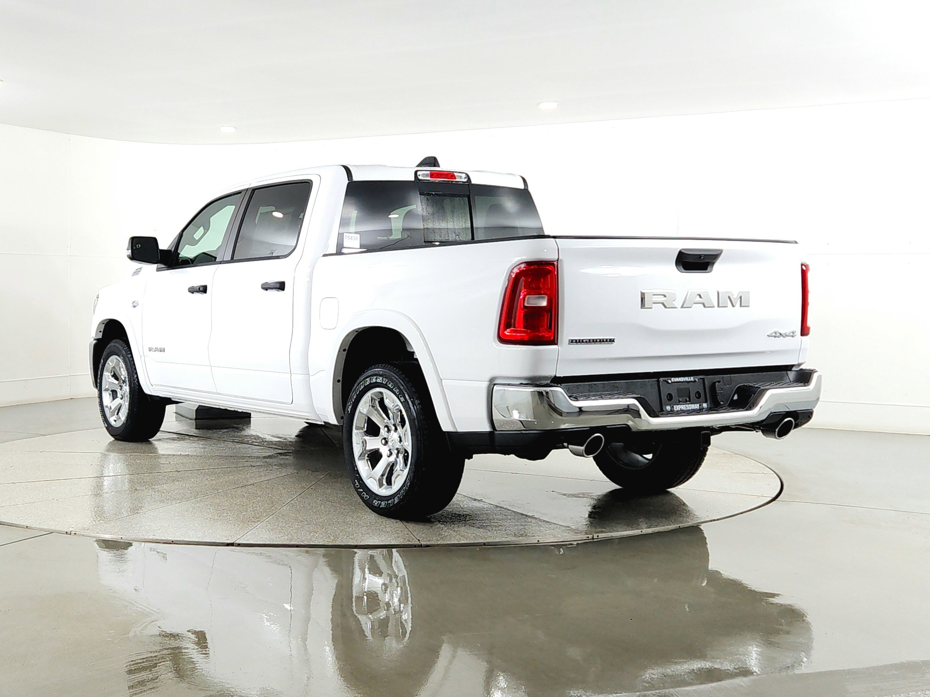 2026 RAM Ram 1500 RAM 1500 BIGHORN/LONESTAR CREW 4X4 (144.5 IN WB 5 FT 7 IN BOX)