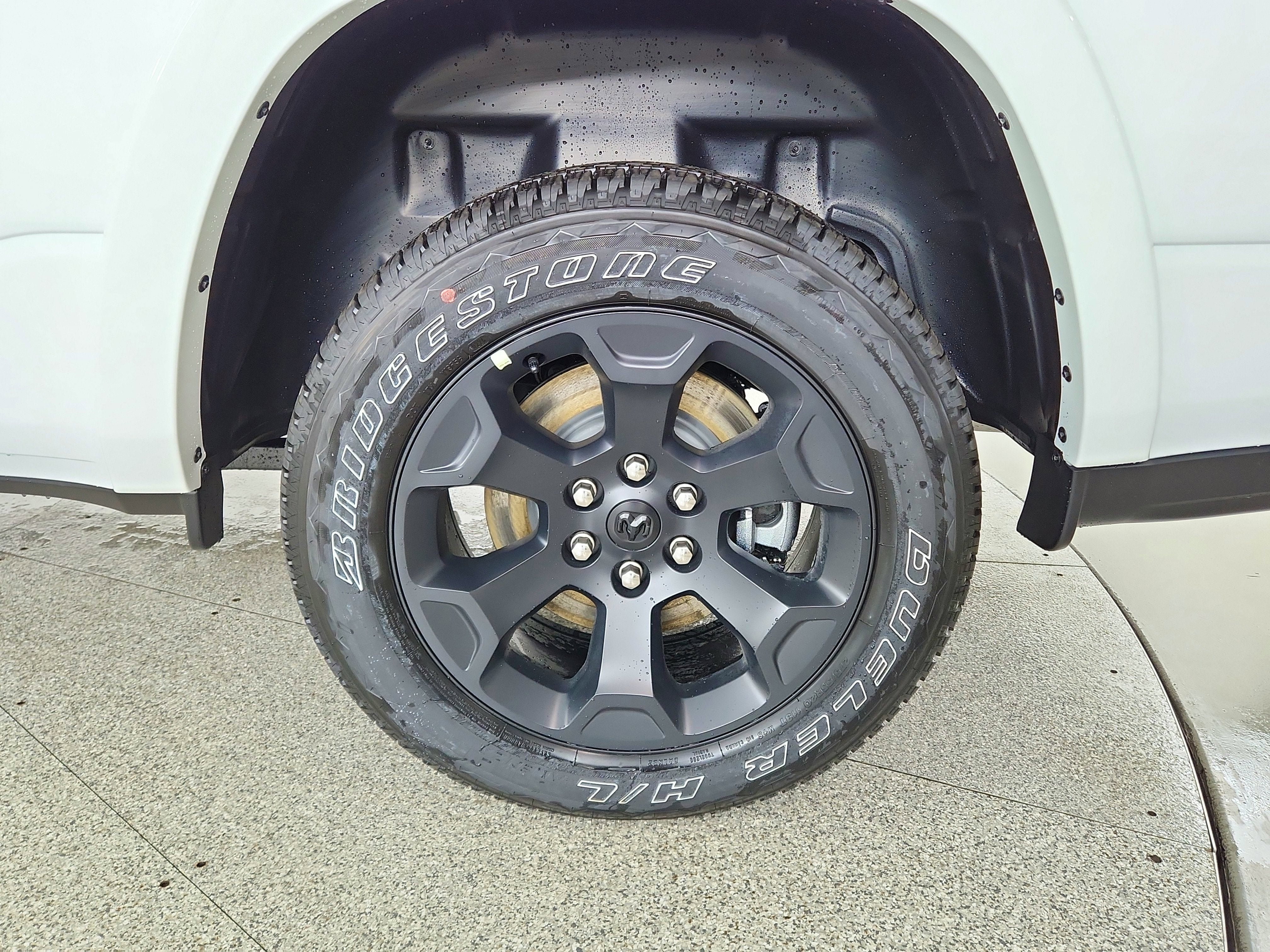 2026 RAM Ram 1500 RAM 1500 BIGHORN/LONESTAR CREW 4X4 (144.5 IN WB 5 FT 7 IN BOX)