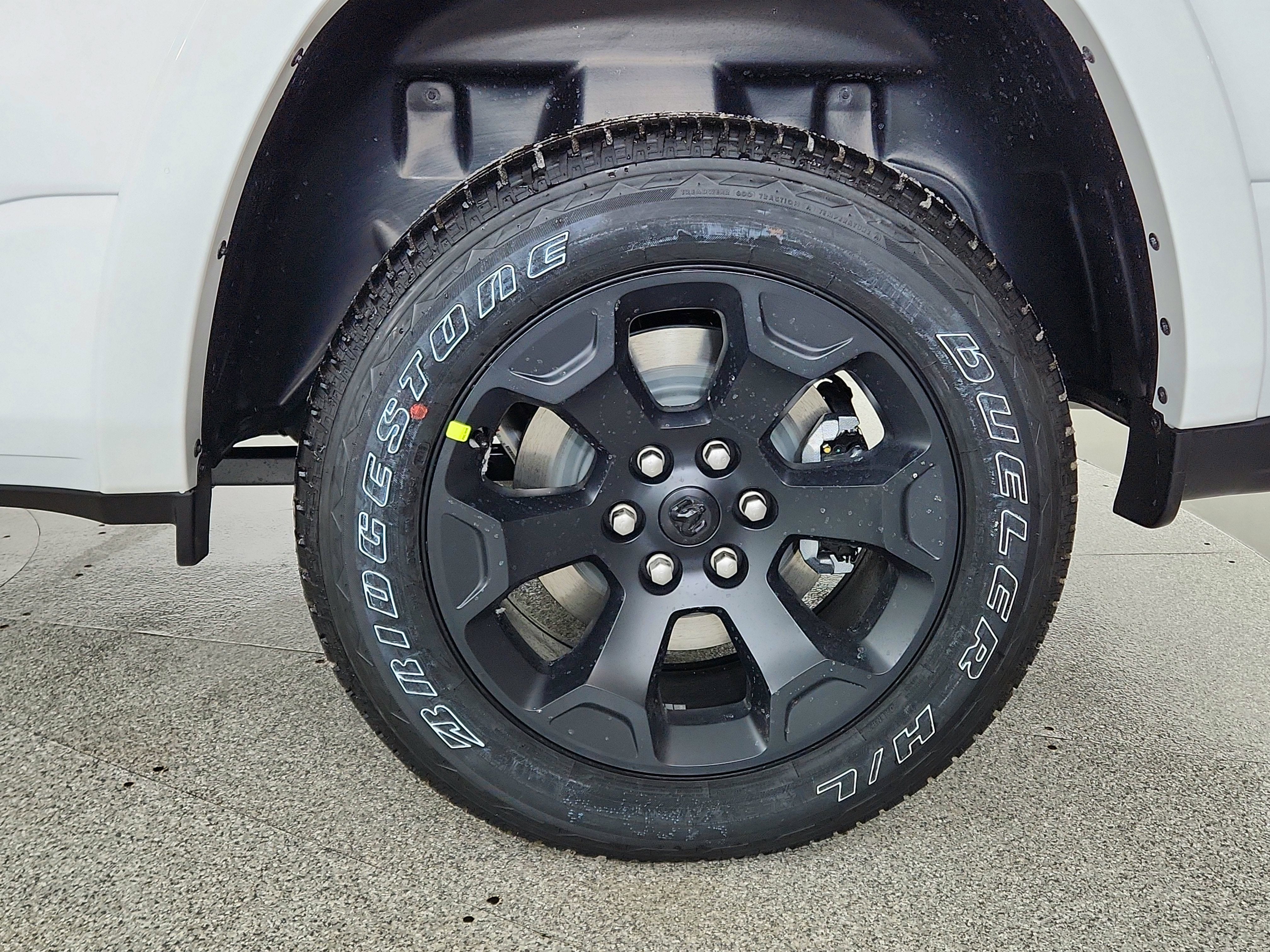 2026 RAM Ram 1500 RAM 1500 BIGHORN/LONESTAR CREW 4X4 (144.5 IN WB 5 FT 7 IN BOX)