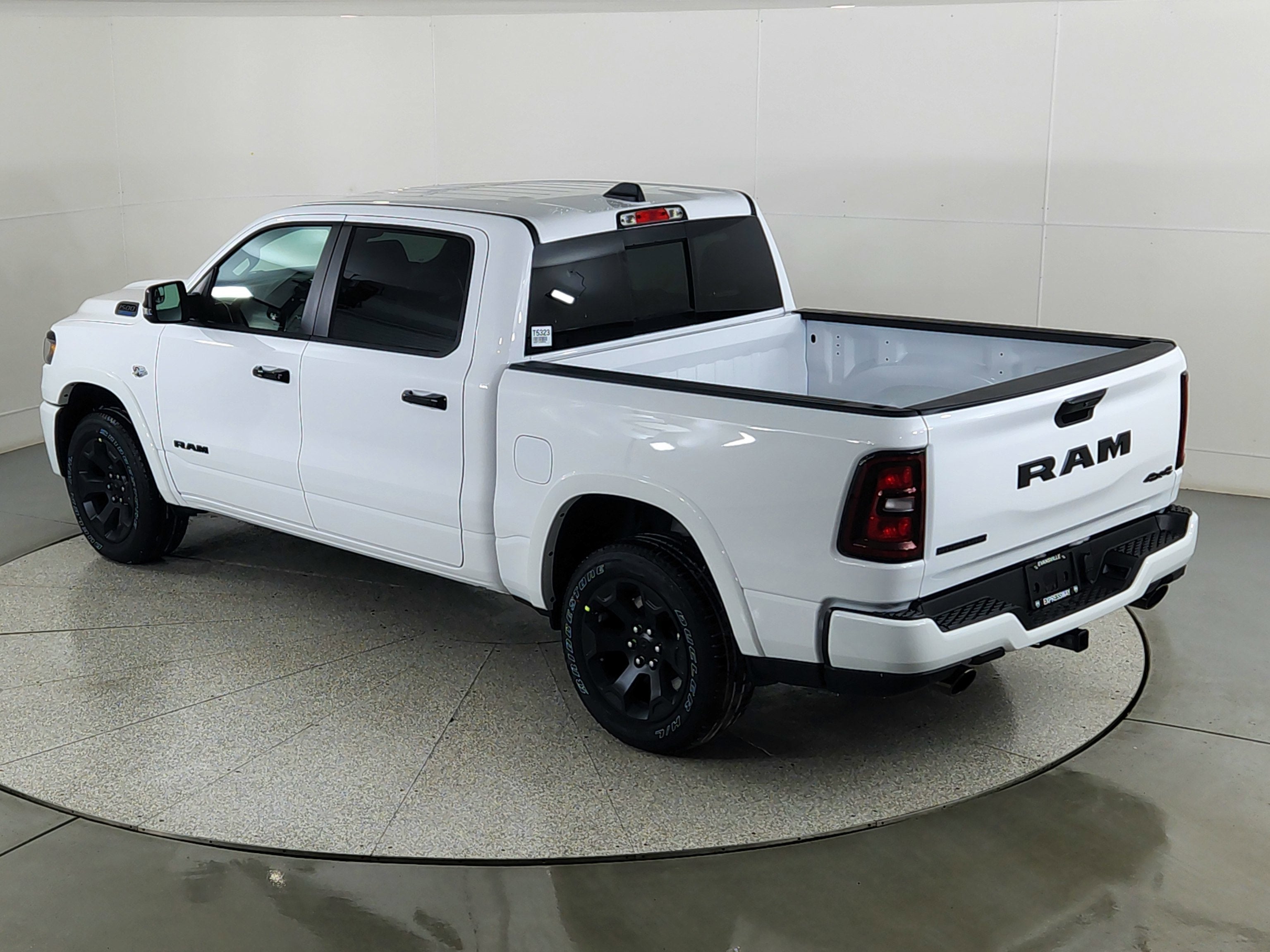 2026 RAM Ram 1500 RAM 1500 BIGHORN/LONESTAR CREW 4X4 (144.5 IN WB 5 FT 7 IN BOX)