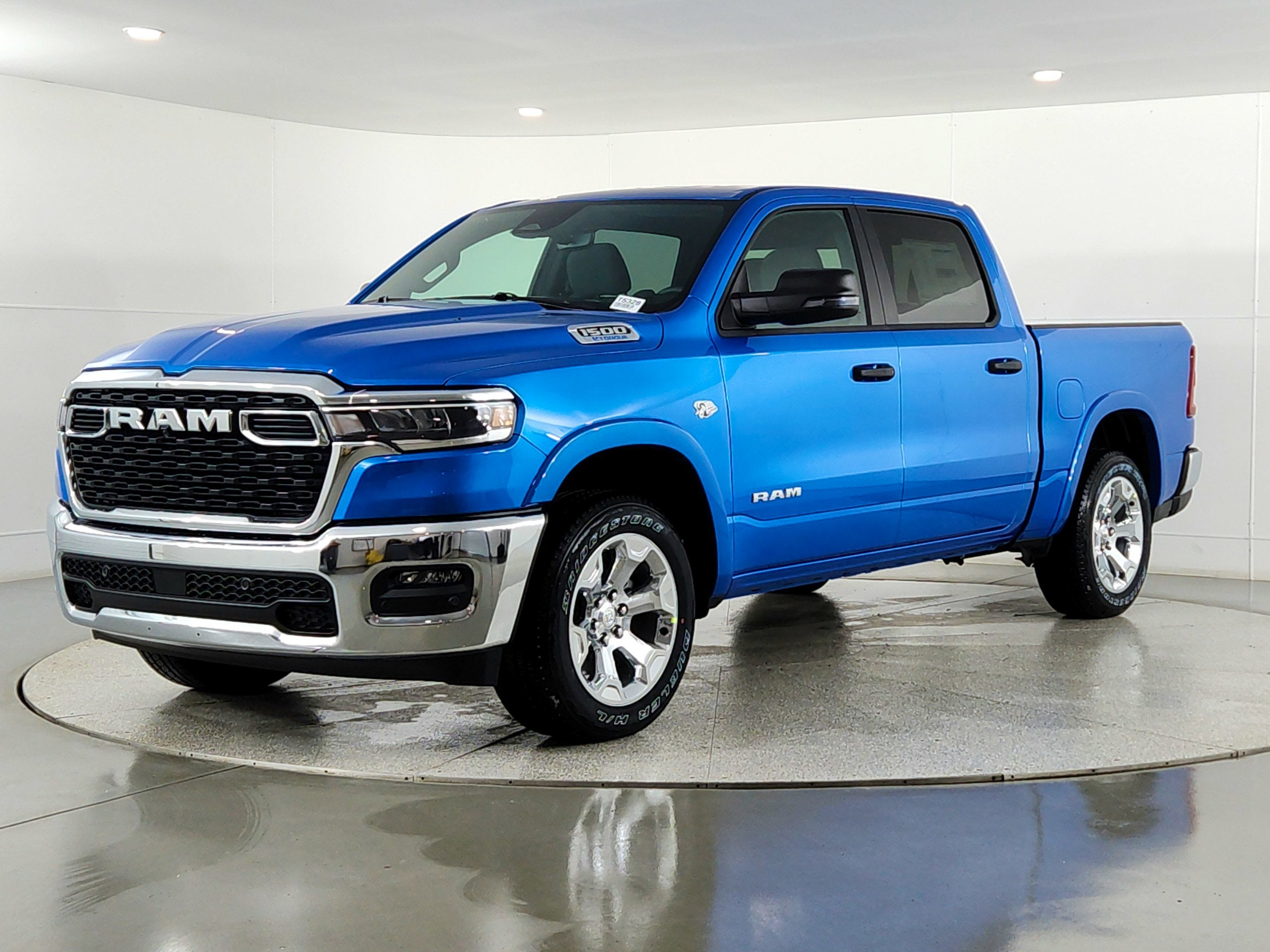 2026 RAM Ram 1500 RAM 1500 BIGHORN/LONESTAR CREW 4X4 (144.5 IN WB 5 FT 7 IN BOX)