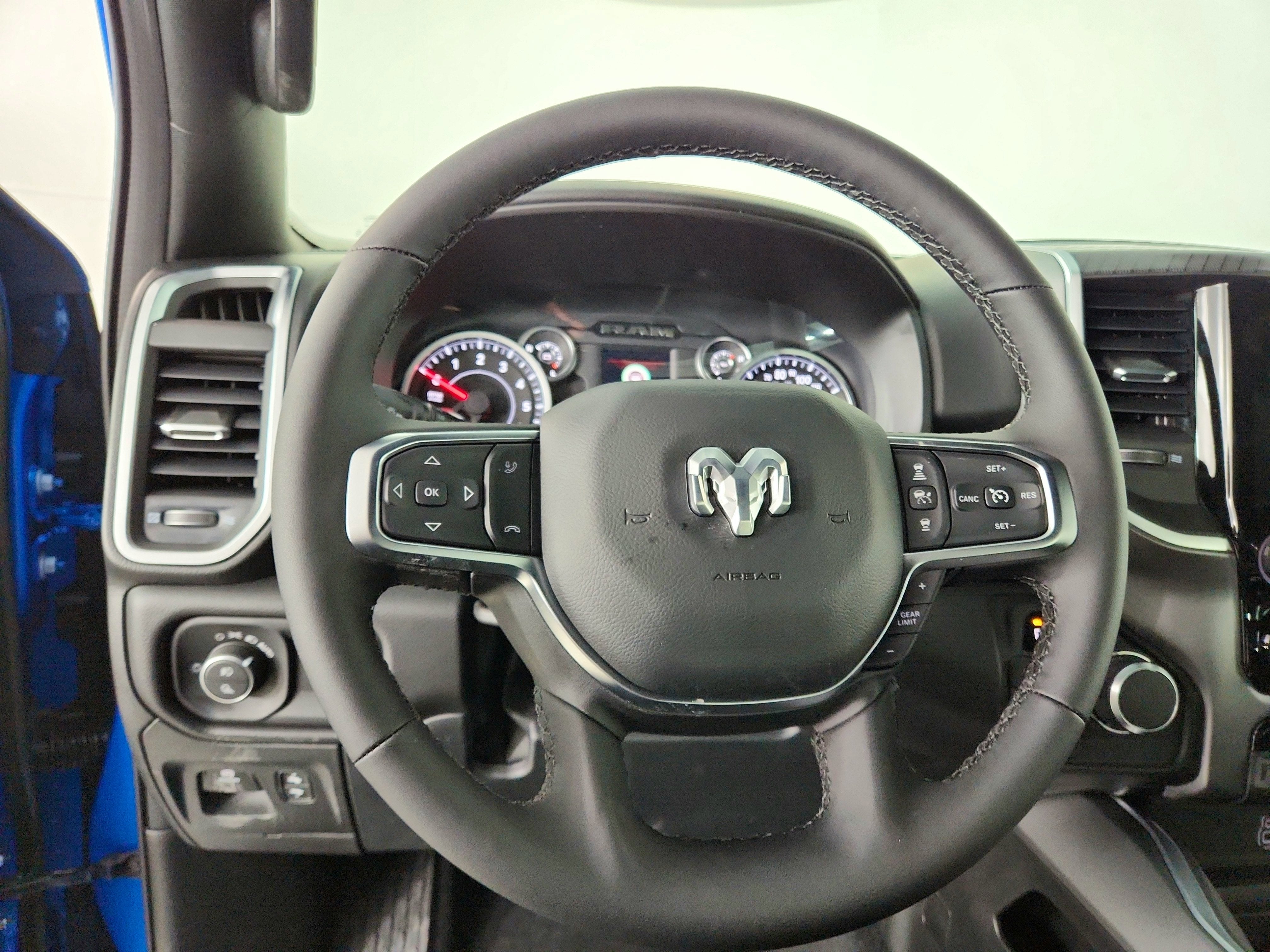 2026 RAM Ram 1500 RAM 1500 BIGHORN/LONESTAR CREW 4X4 (144.5 IN WB 5 FT 7 IN BOX)