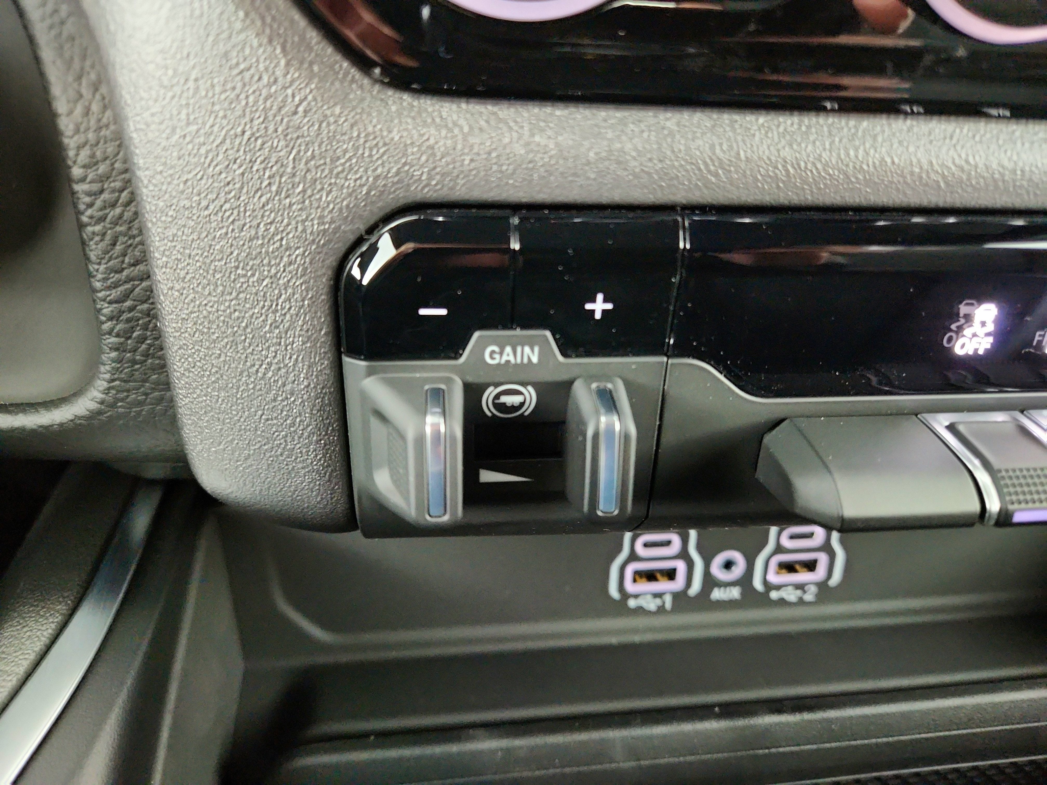 2026 RAM Ram 1500 RAM 1500 BIGHORN/LONESTAR CREW 4X4 (144.5 IN WB 5 FT 7 IN BOX)