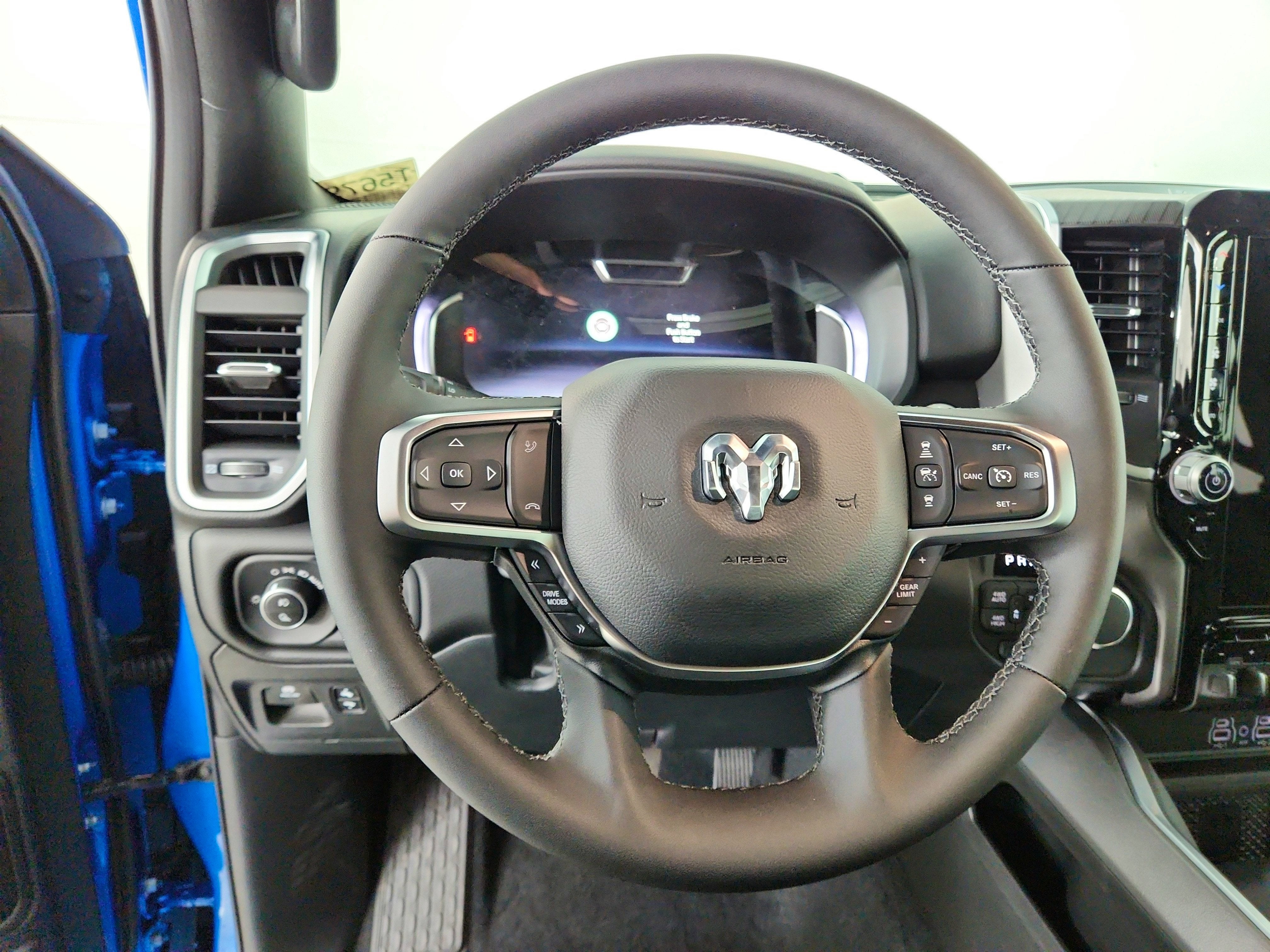 2026 RAM Ram 1500 RAM 1500 BIGHORN/LONESTAR CREW 4X4 (144.5 IN WB 5 FT 7 IN BOX)