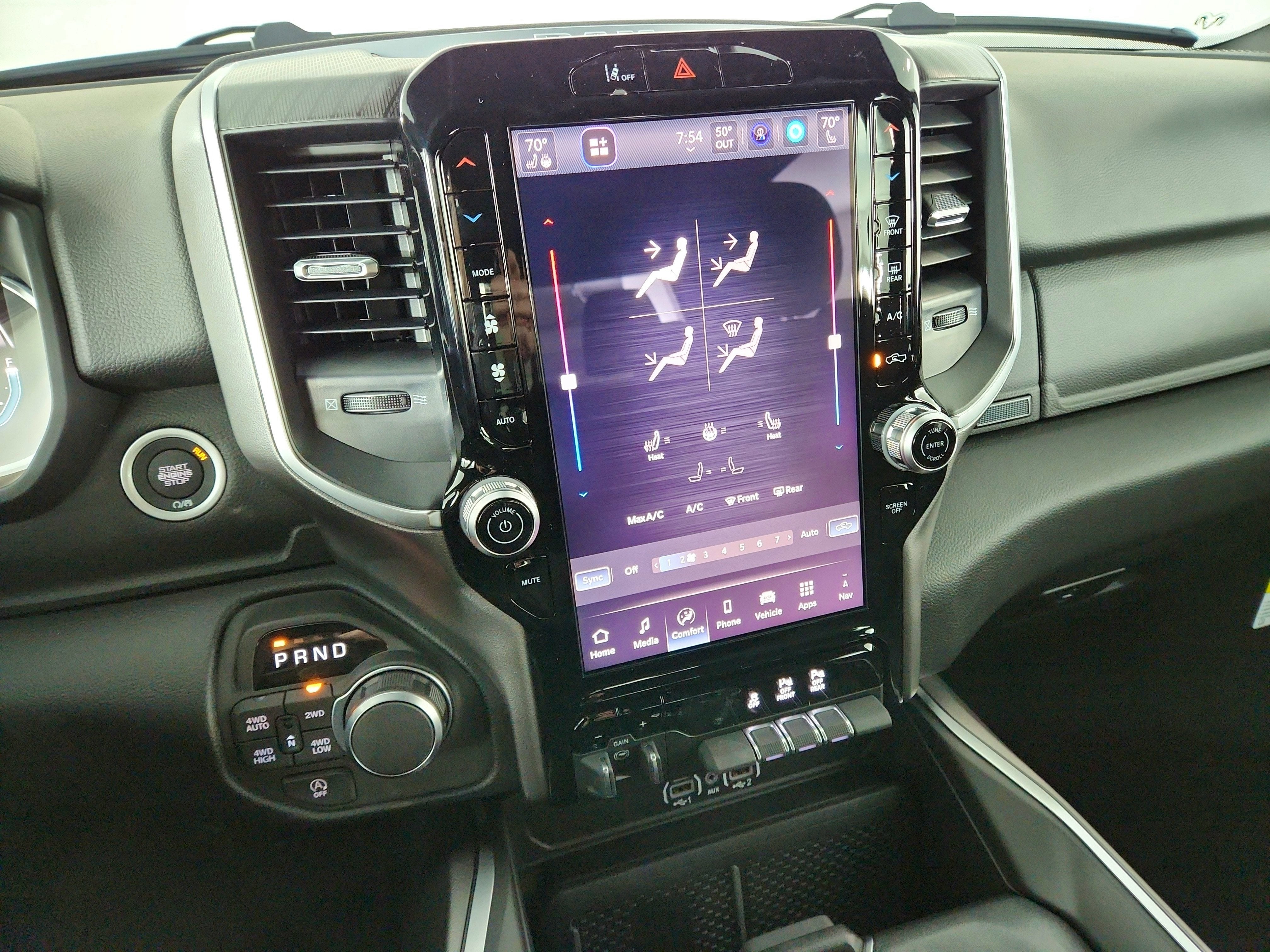 2026 RAM Ram 1500 RAM 1500 BIGHORN/LONESTAR CREW 4X4 (144.5 IN WB 5 FT 7 IN BOX)