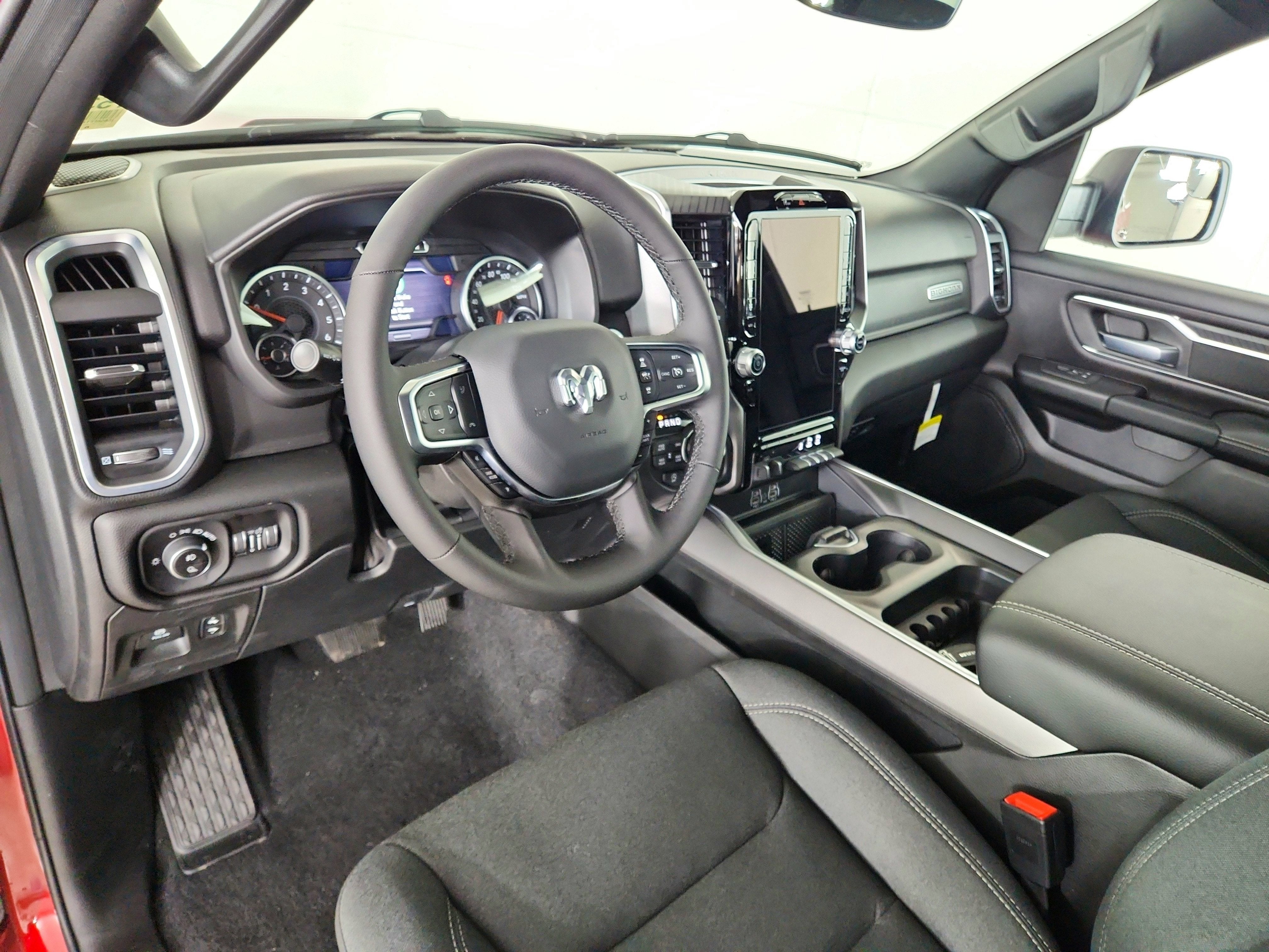 2026 RAM Ram 1500 RAM 1500 BIGHORN/LONESTAR CREW 4X4 (144.5 IN WB 5 FT 7 IN BOX)