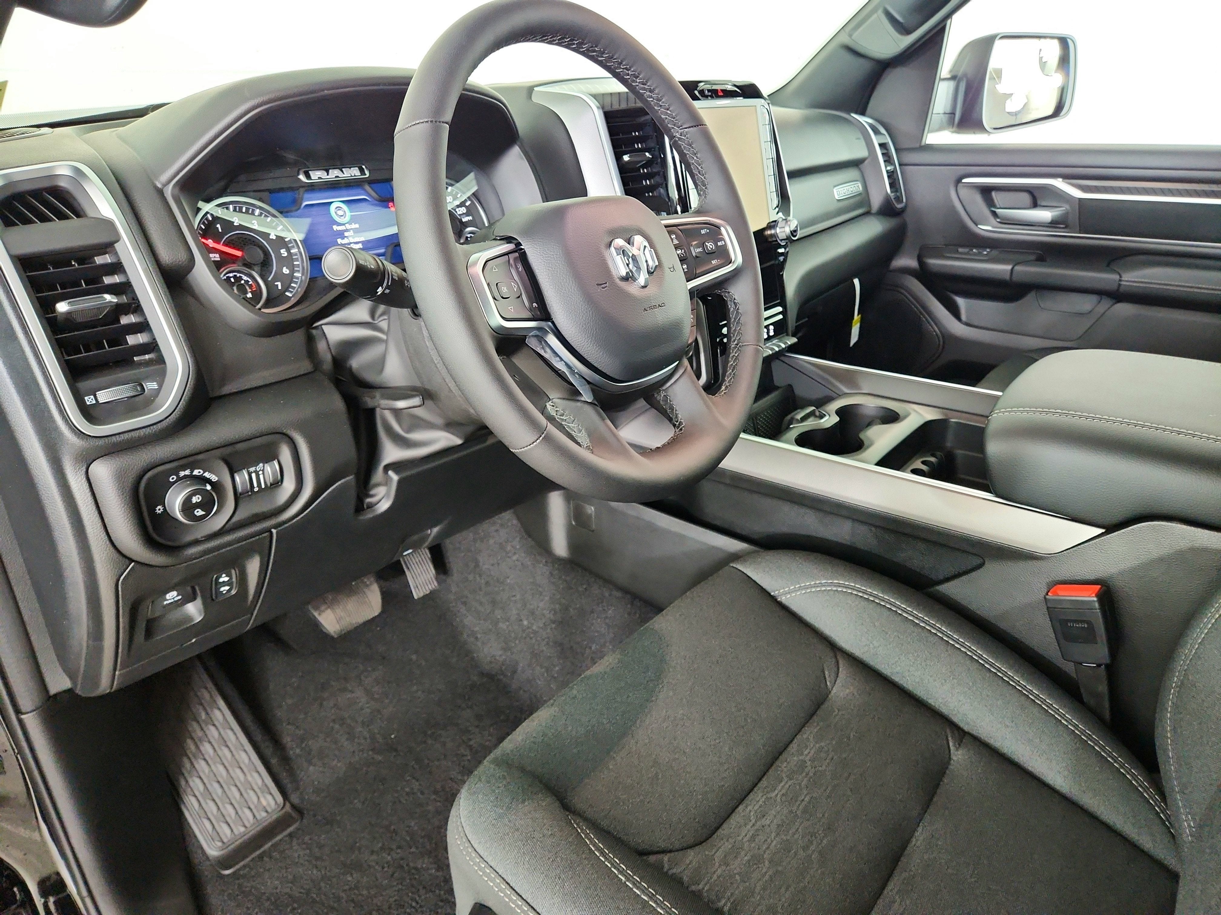 2026 RAM Ram 1500 RAM 1500 BIGHORN/LONESTAR CREW 4X4 (144.5 IN WB 5 FT 7 IN BOX)