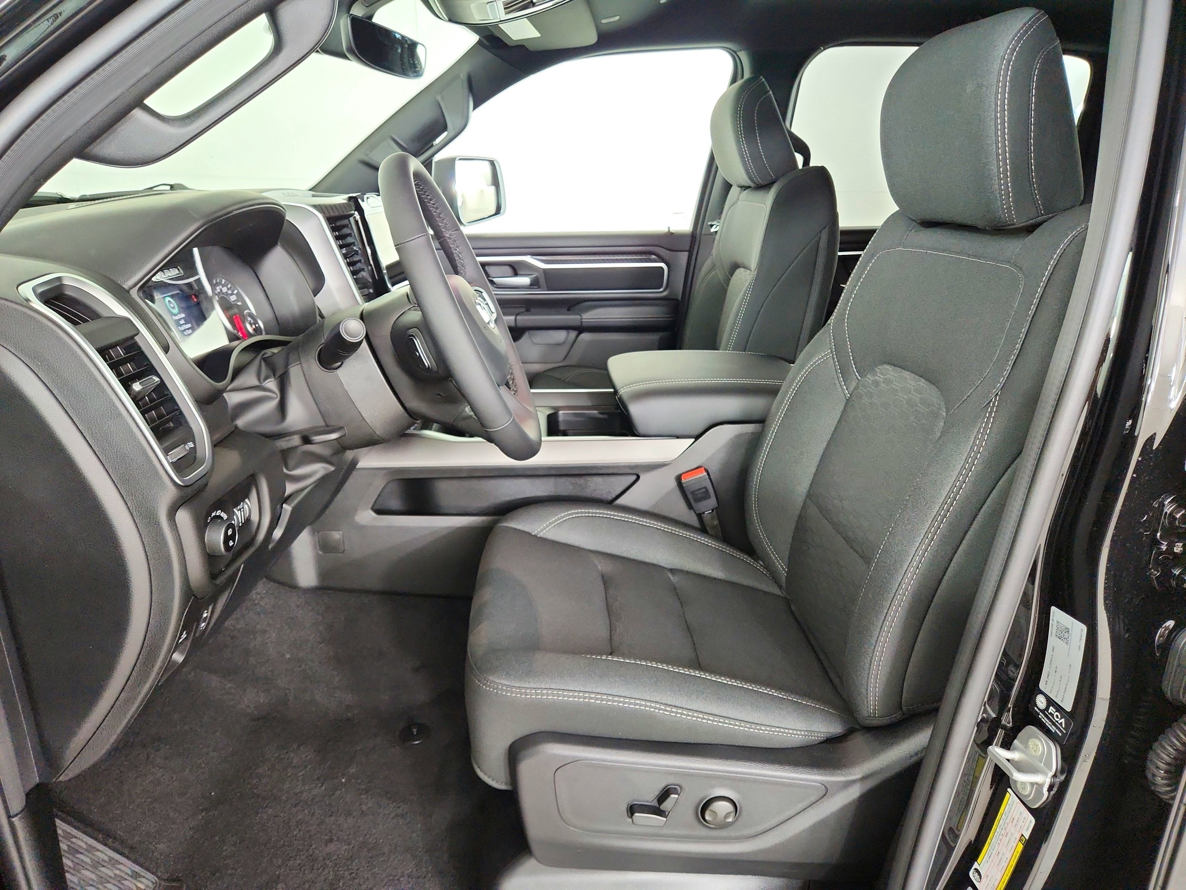 2026 RAM Ram 1500 RAM 1500 BIGHORN/LONESTAR CREW 4X4 (144.5 IN WB 5 FT 7 IN BOX)