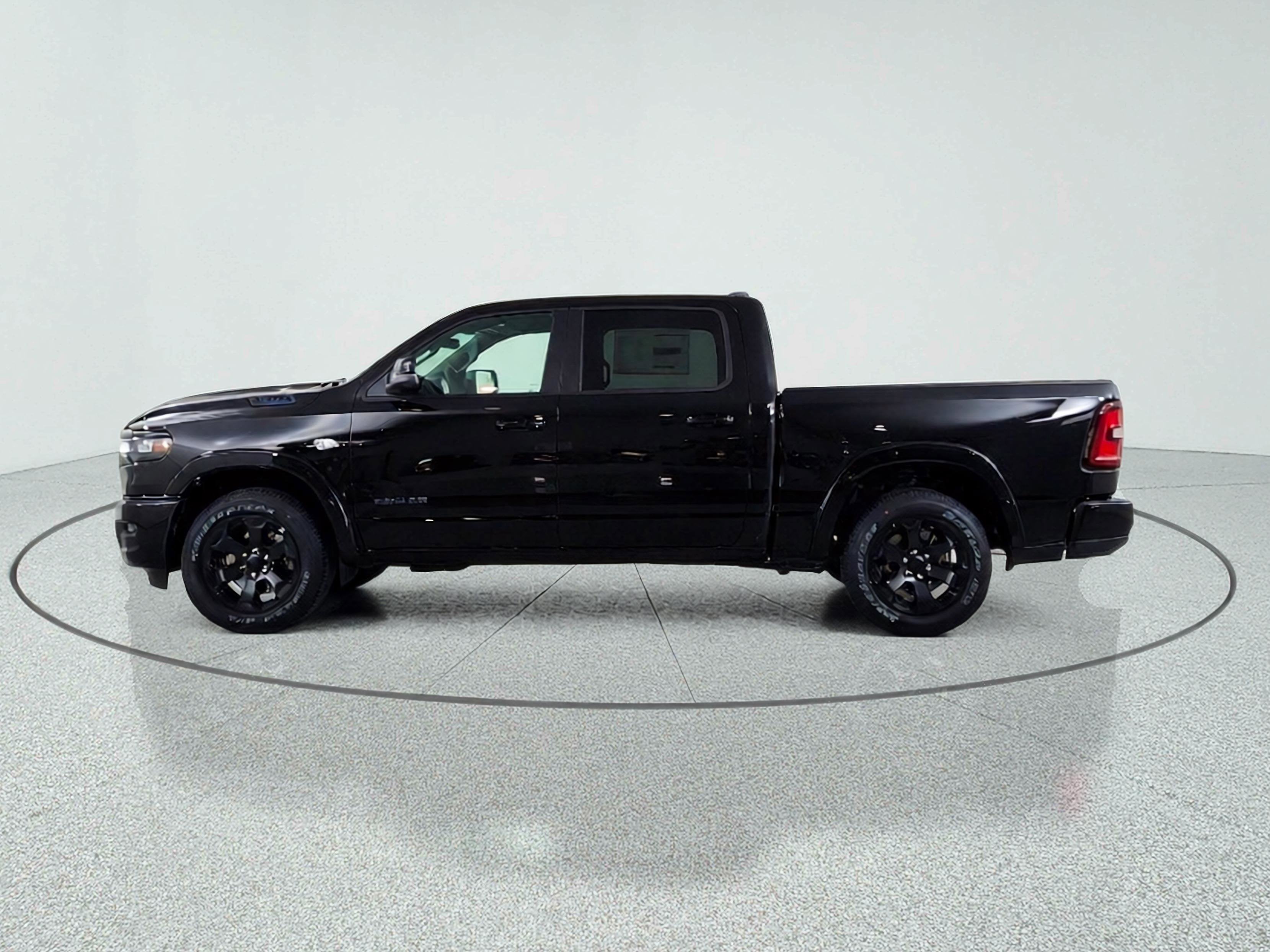 2026 RAM Ram 1500 RAM 1500 BIGHORN/LONESTAR CREW 4X4 (144.5 IN WB 5 FT 7 IN BOX)